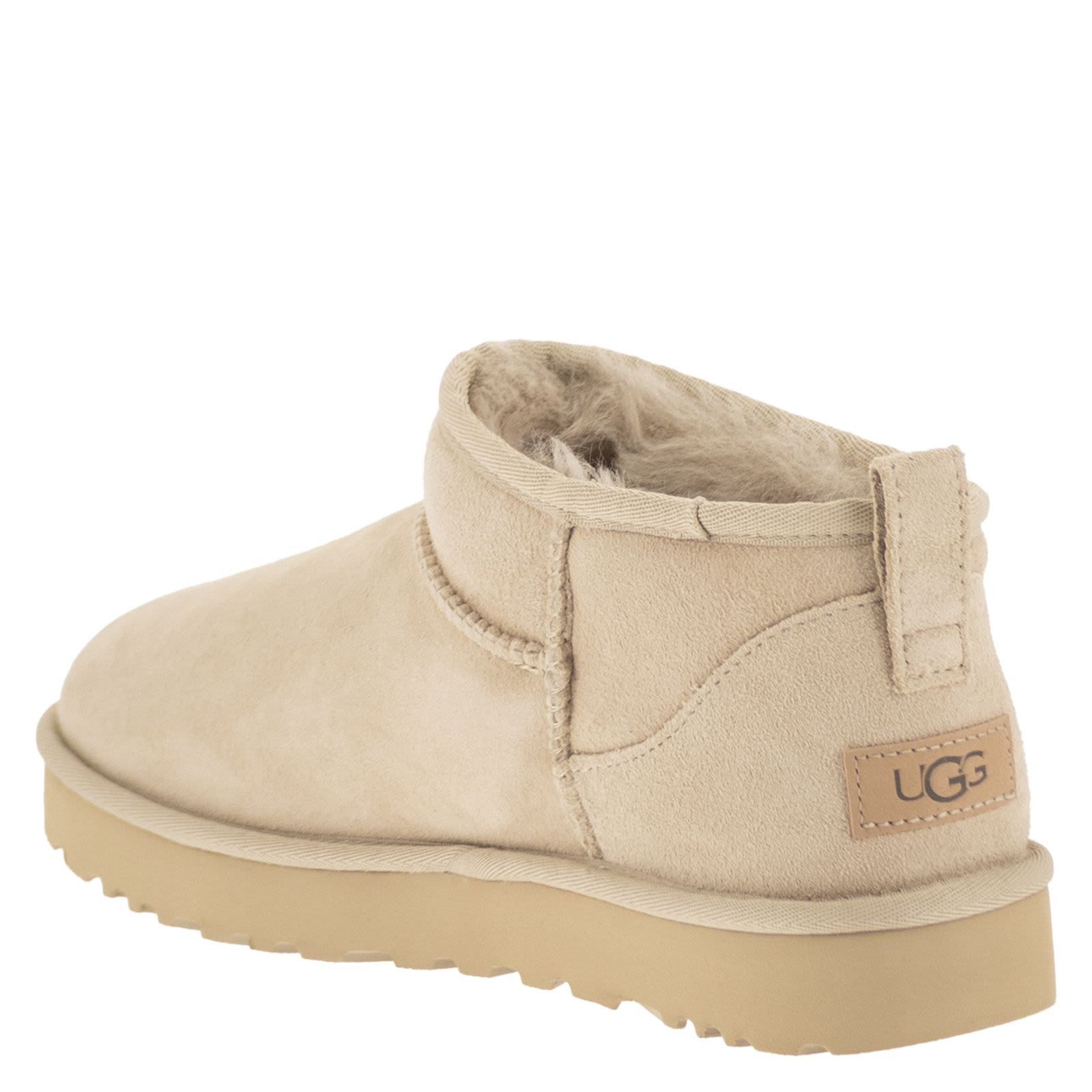 [UGG] Ankle Boots FW26 1116109 MNL