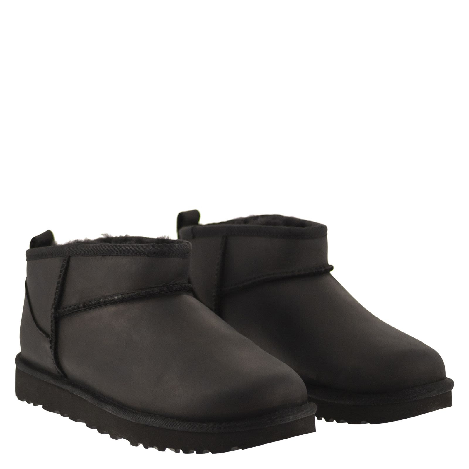 [UGG] Ankle Boots FW26 1174210 BLK