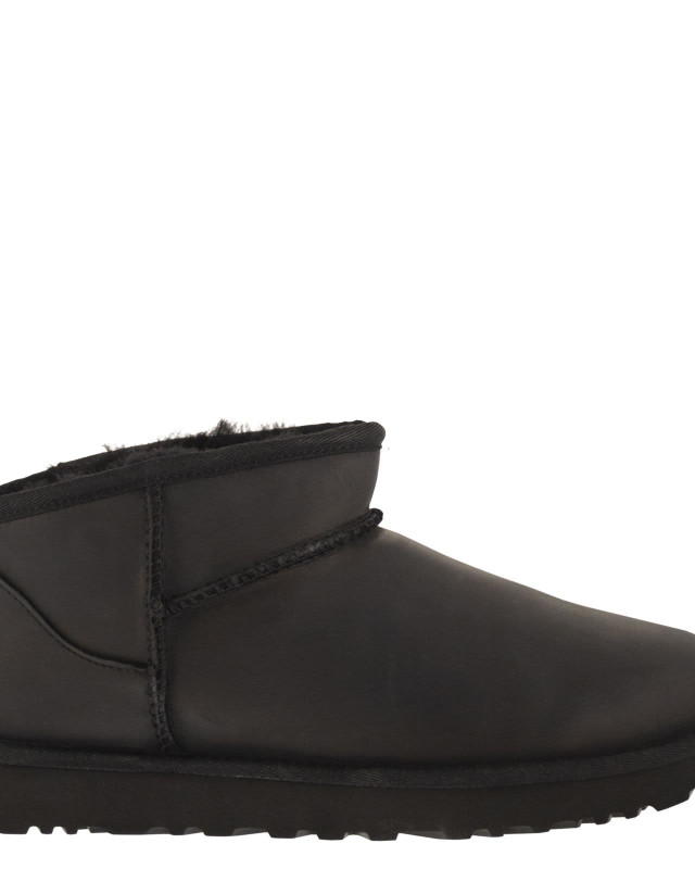 [UGG] Ankle Boots FW26 1174210 BLK
