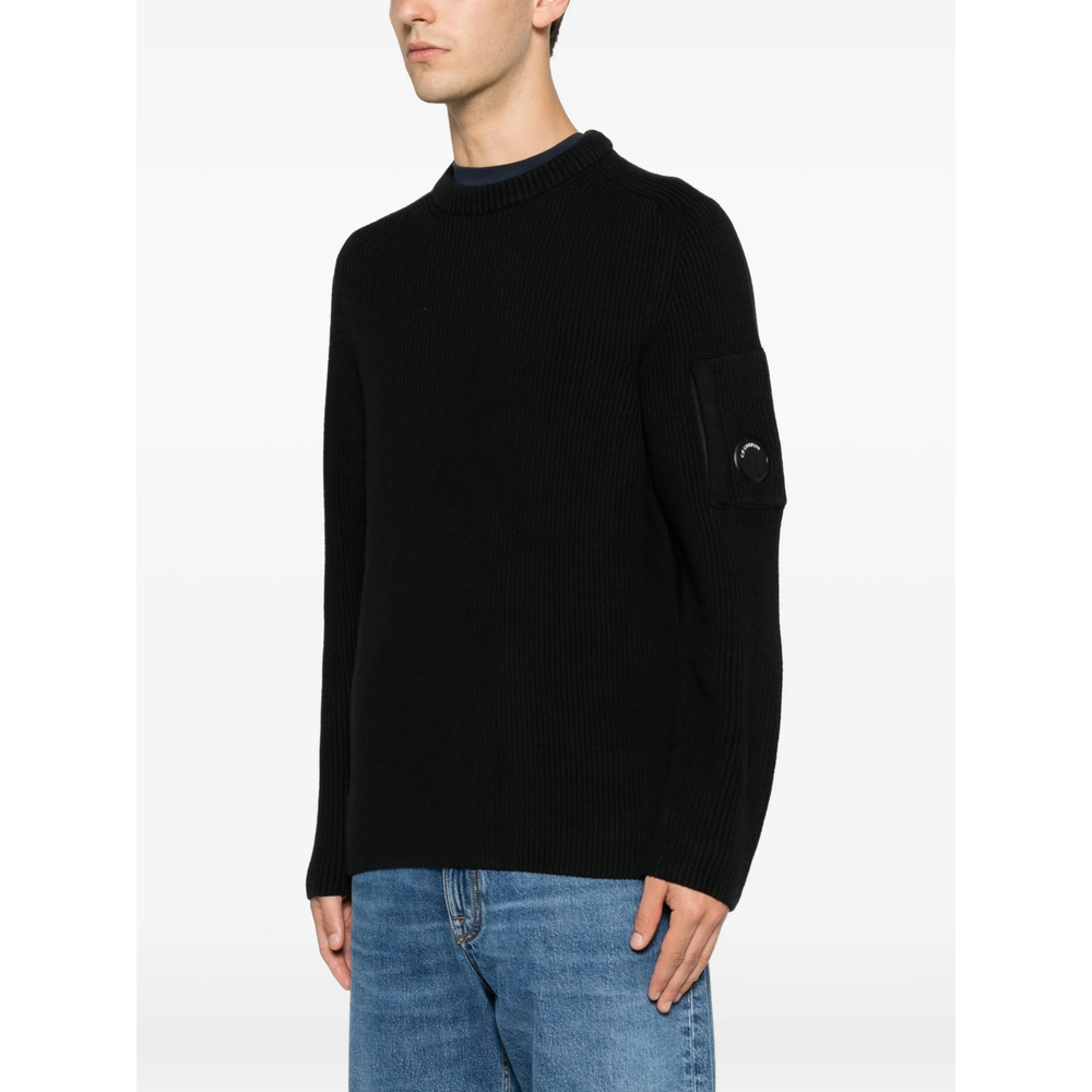 [C.P. Company] Sweatshirt FW26 MKN101A00 6608A 999