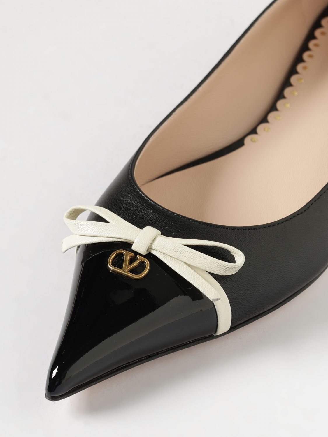 [Valentino Garavani] Flat shoes SS26 7W2S0MC9DAL 790