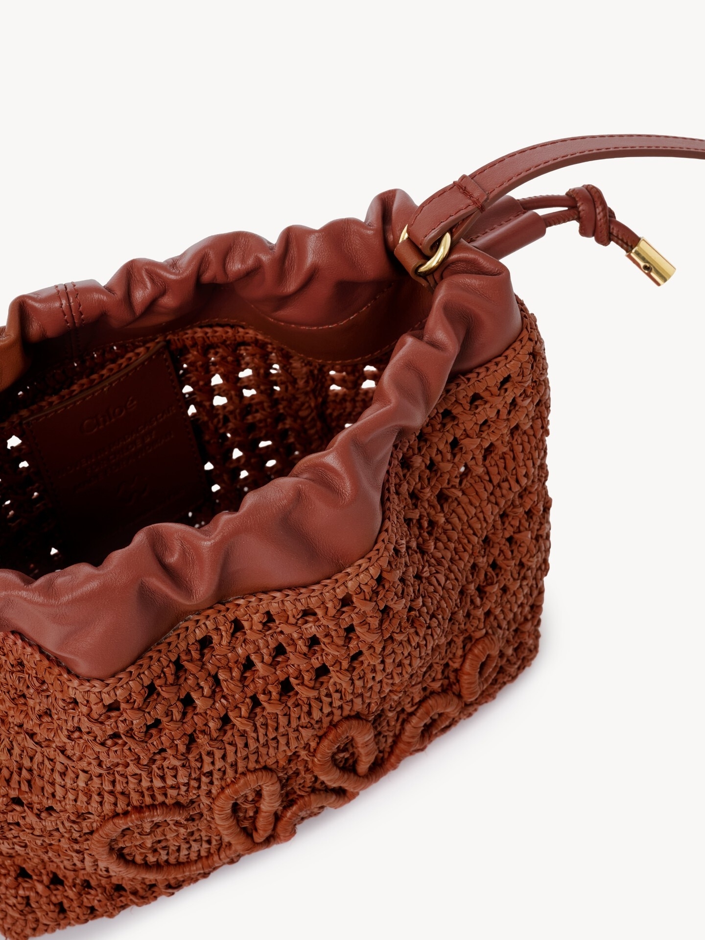 [Chloe] Cross body bag FW26 CH26AP951P0826M
