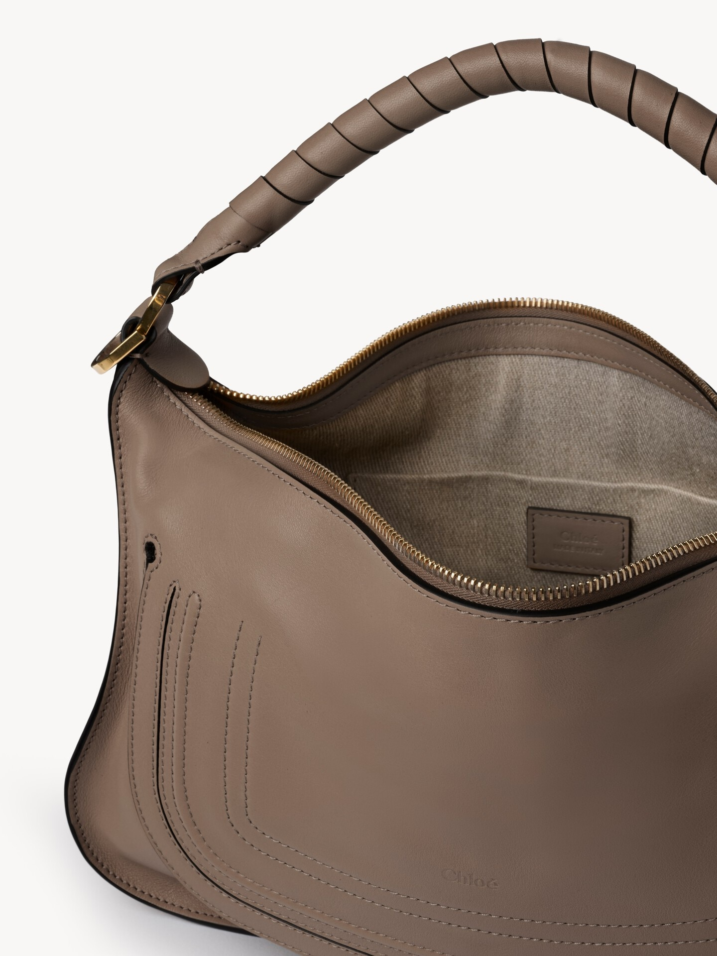 [Chloe] Shoulder bag FW26 CH26SS882R3528H