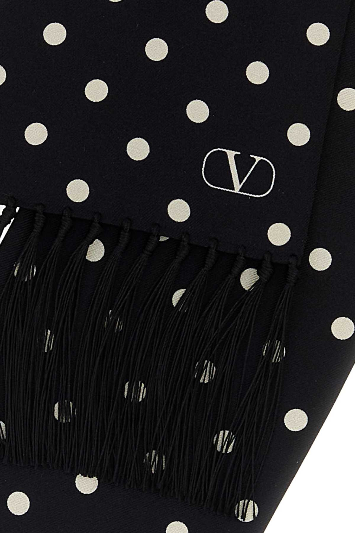 [Valentino Garavani] Scarf FW26 9W2E600JFVA 5GN