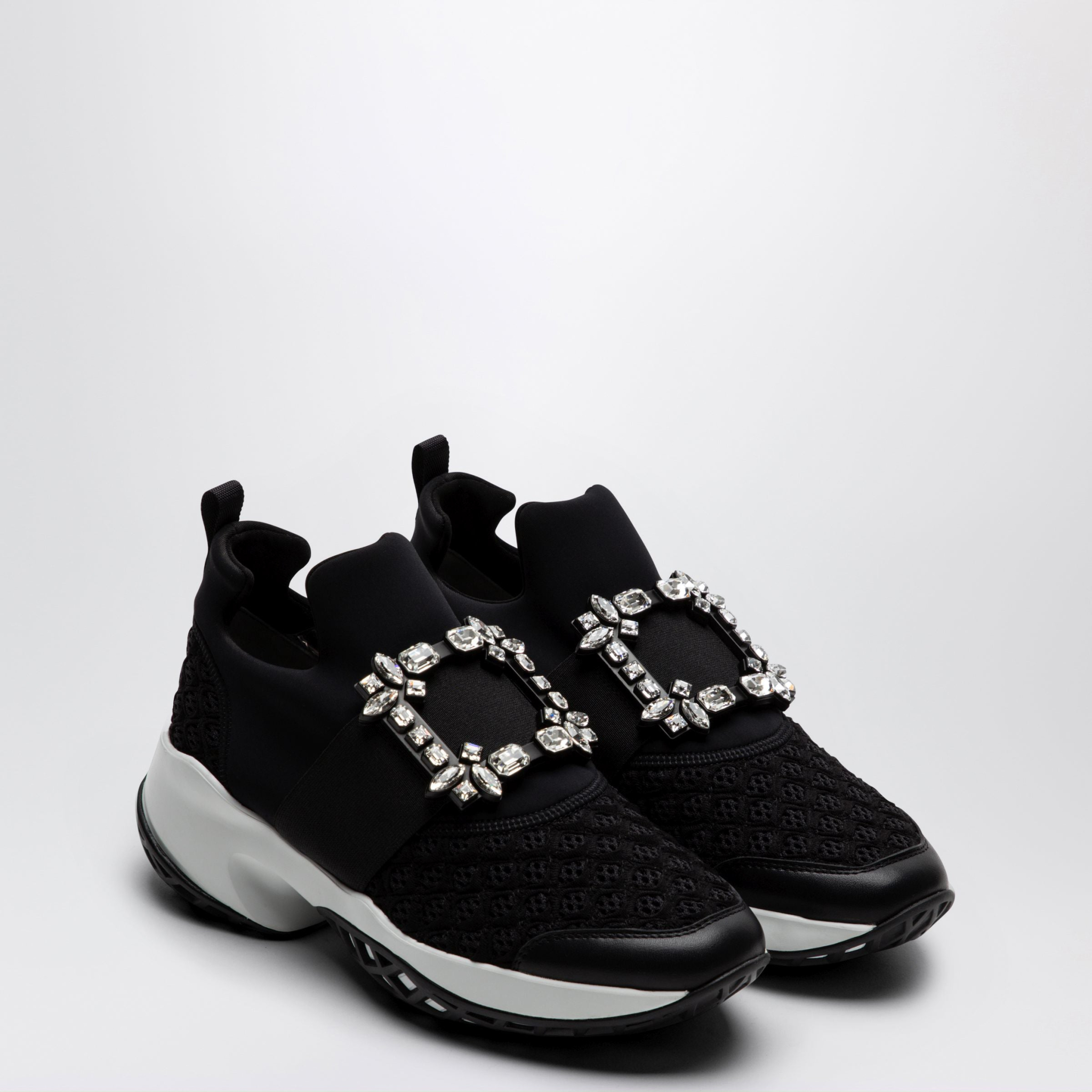 [Roger Vivier] Sneakers FW26 RVW50624180KOT
