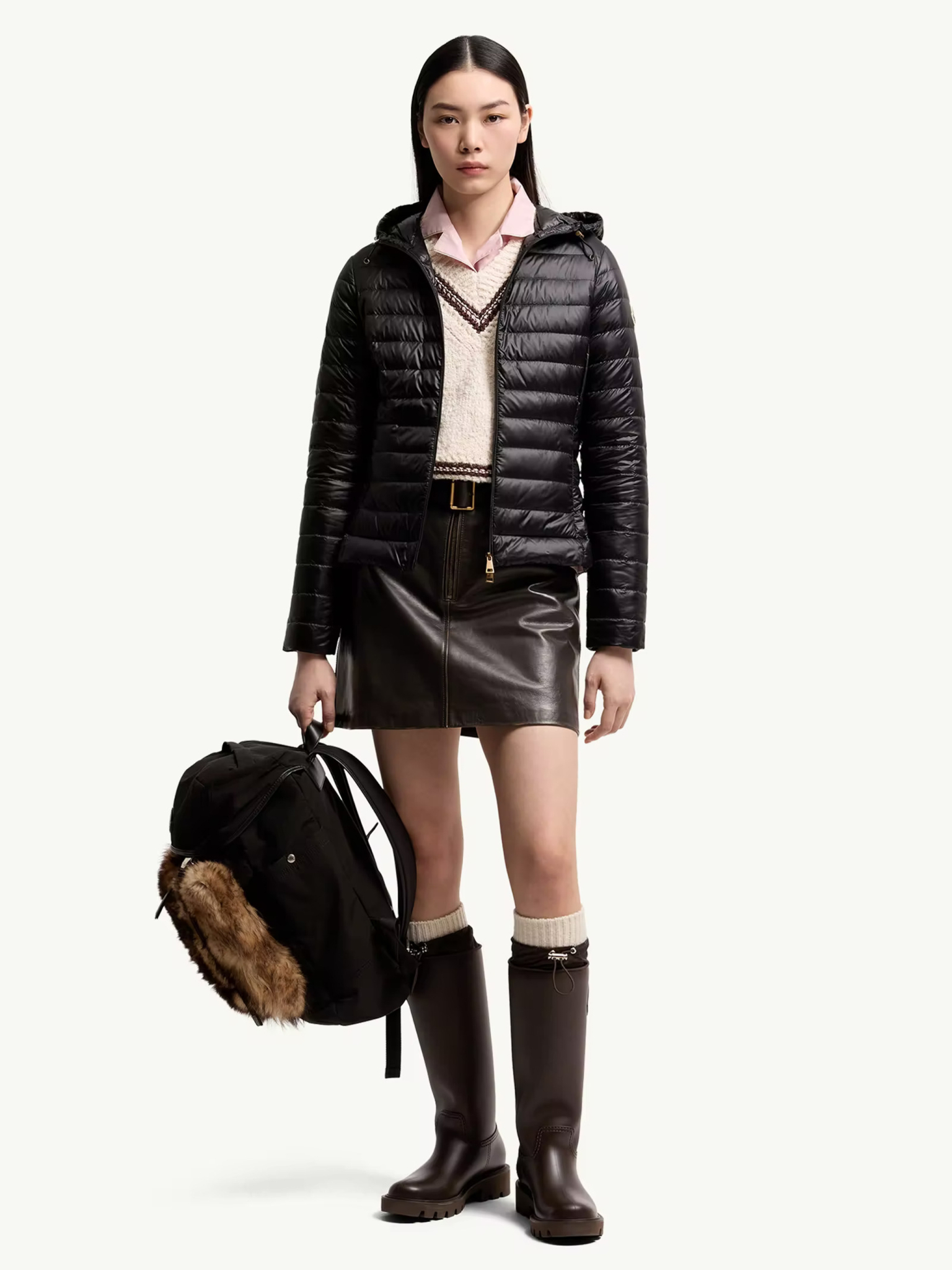[Moncler] Down jacket FW26 L20931A00092597YG999