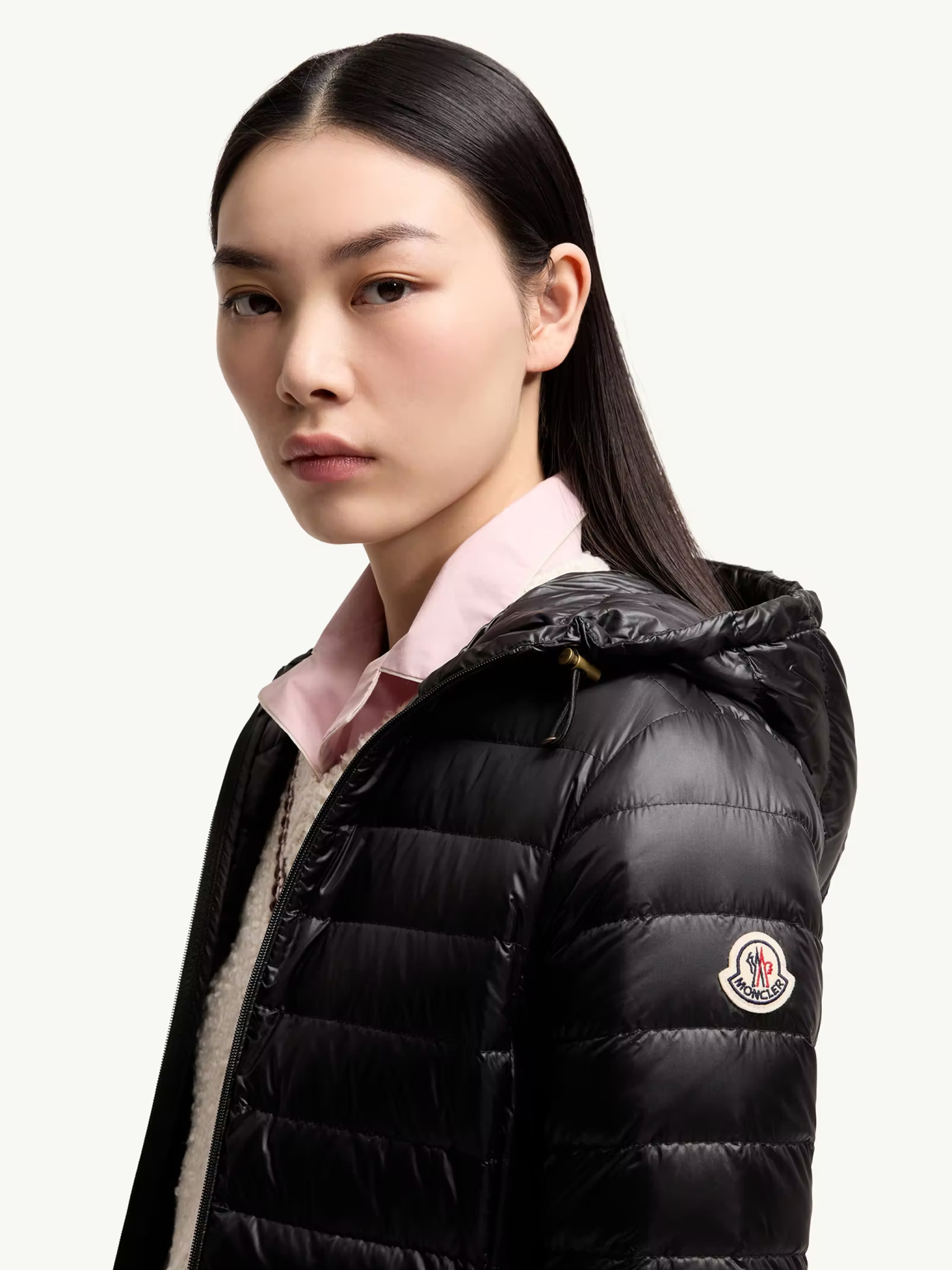 [Moncler] Down jacket FW26 L20931A00092597YG999