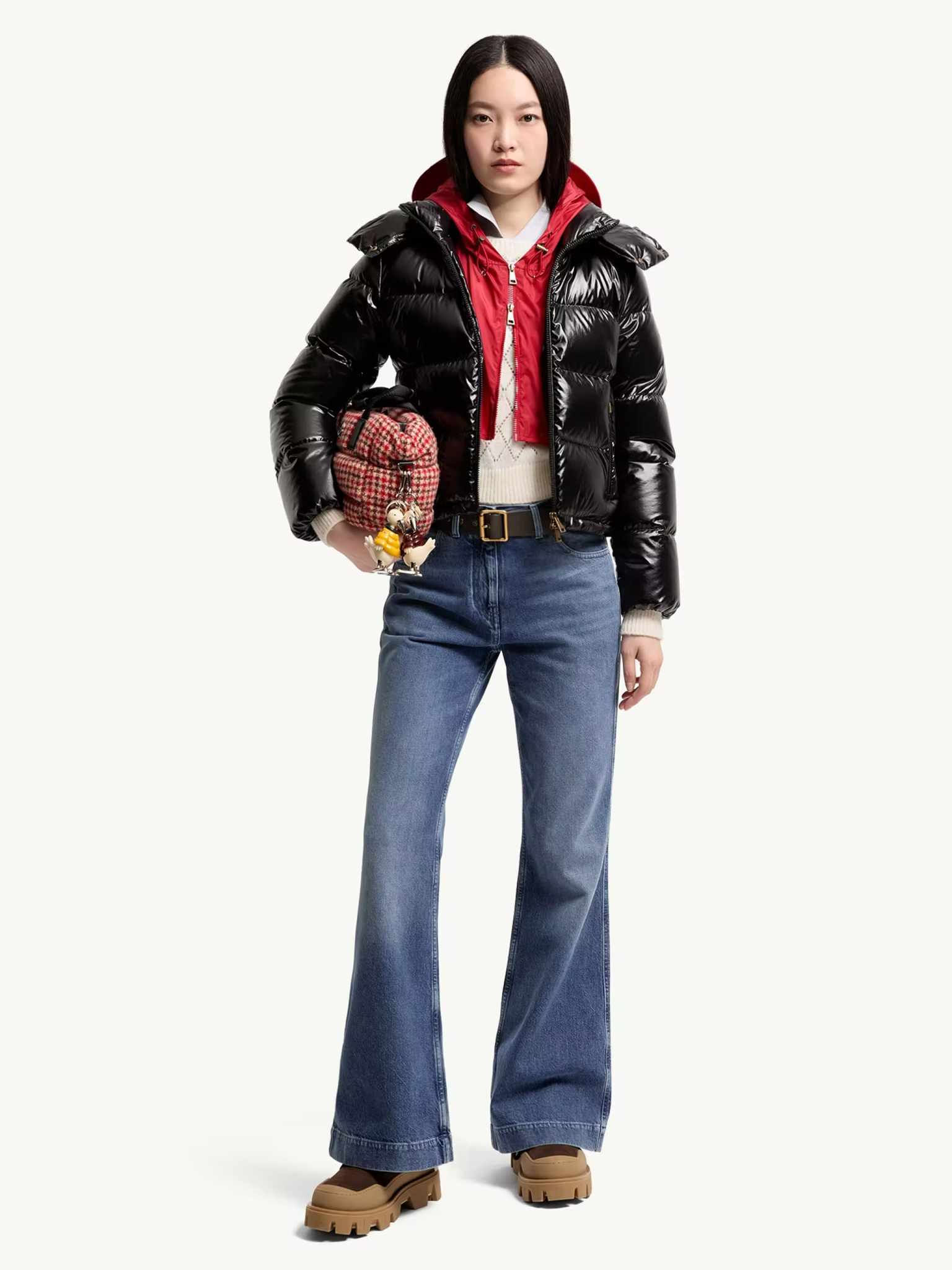 [Moncler] Down jacket FW26 L20931A00031597EU999