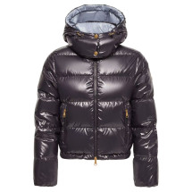 [Moncler] Down jacket FW26 L20931A00031597EU778