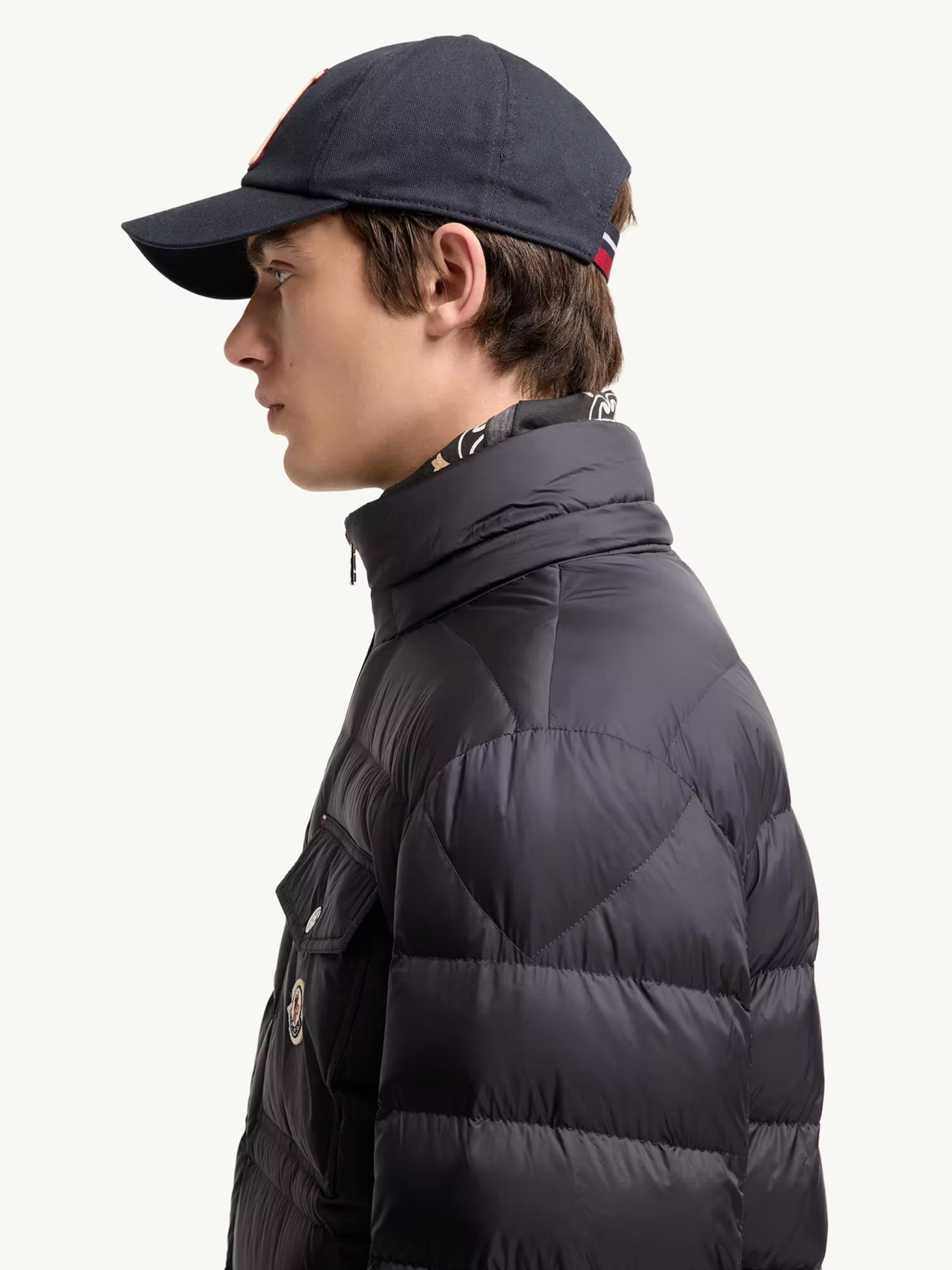 [Moncler] Down Jacket FW26 L20911A00004599Q0780