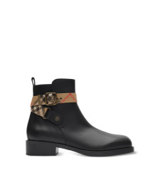 [Burberry] Ankle Boots FW26 8128778 LF HUNTLEY A1189