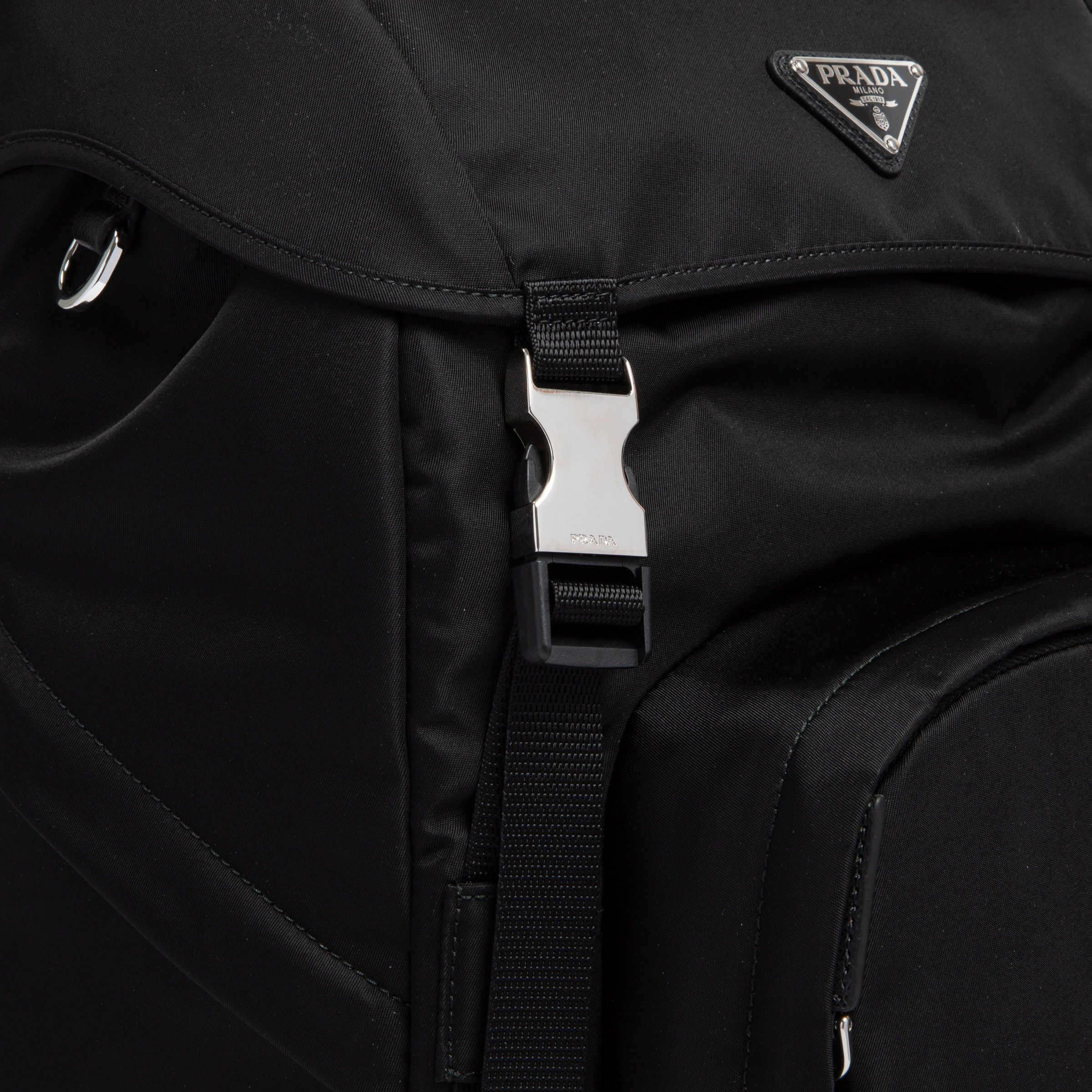 [Prada] Backpack FW26 2VZ135VHOL.2DMG