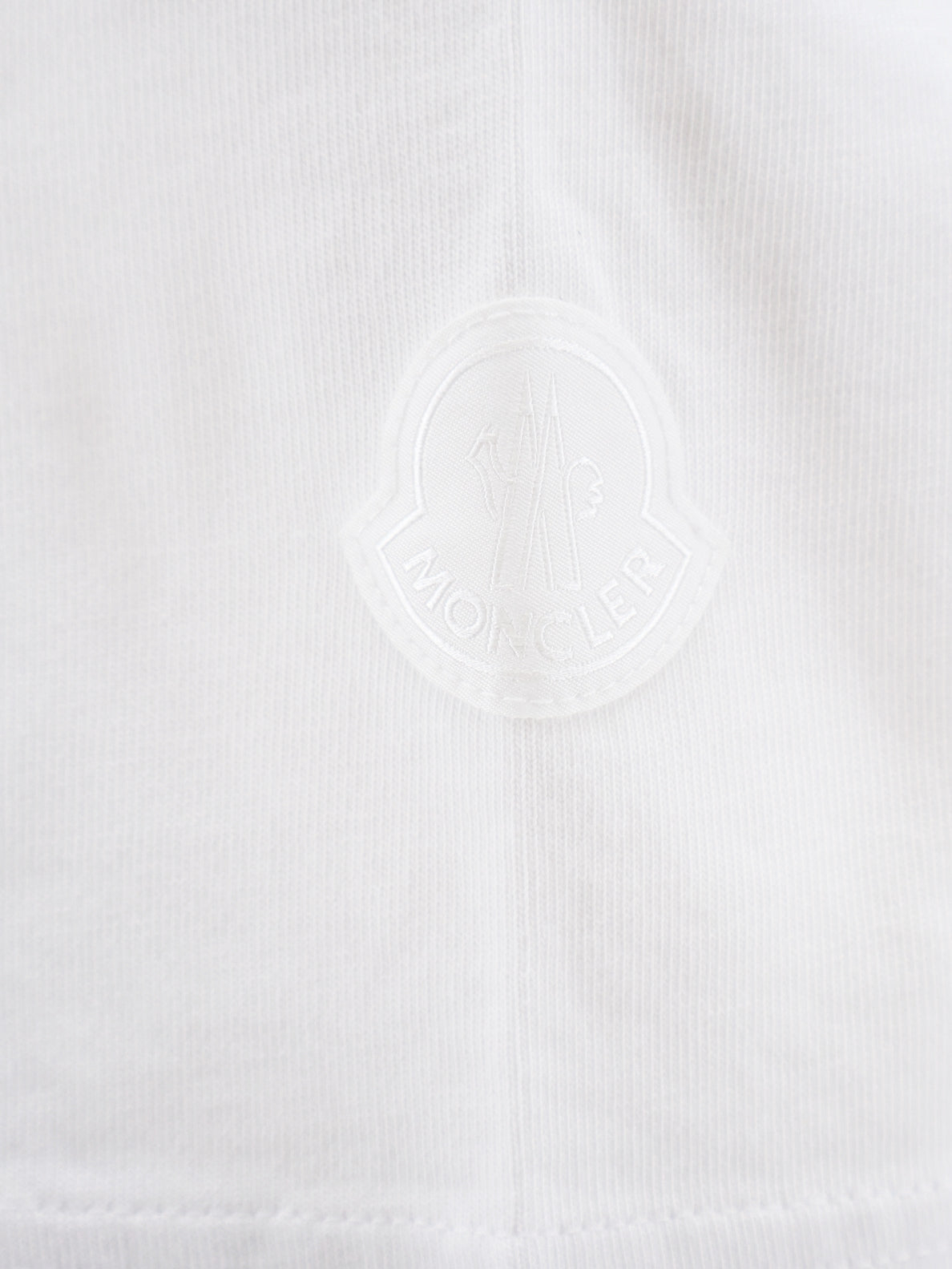 [Moncler] T-shirts Short Sleeve SS26 L10938C0005689AUG00A