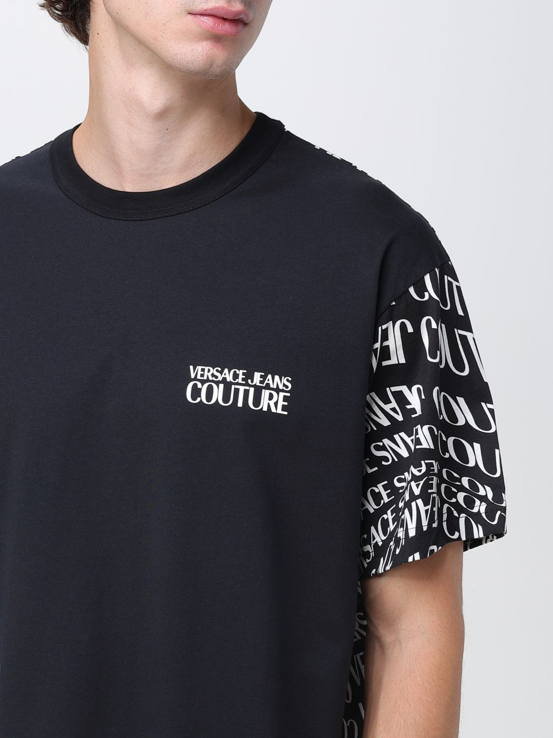 [VERSACE JEANS COUTURE] T-shirts Short Sleeve FW25 79GAH6R1JS513 899