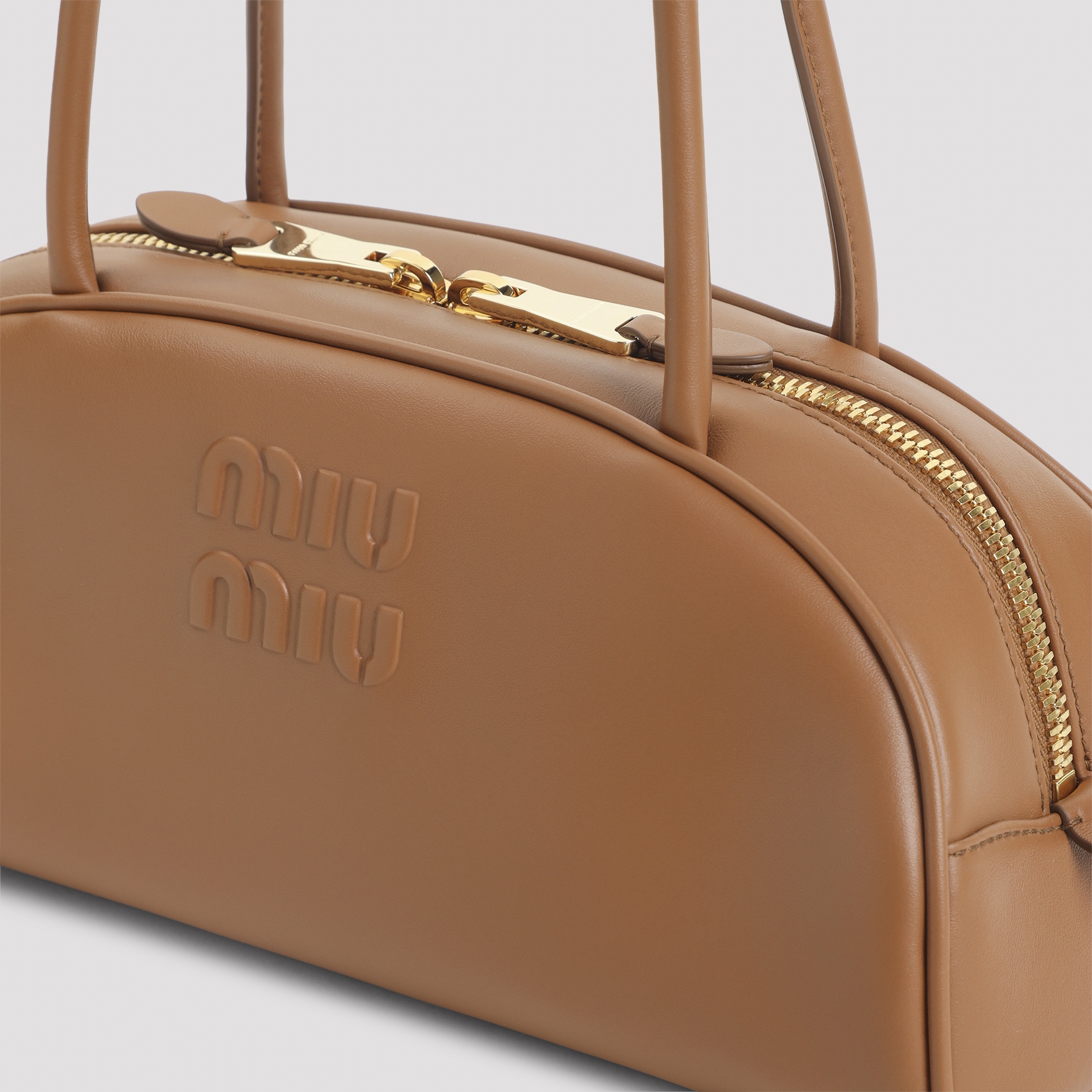 [Miu Miu] Shoulder bag FW26 5BB193VOOO.2CRW