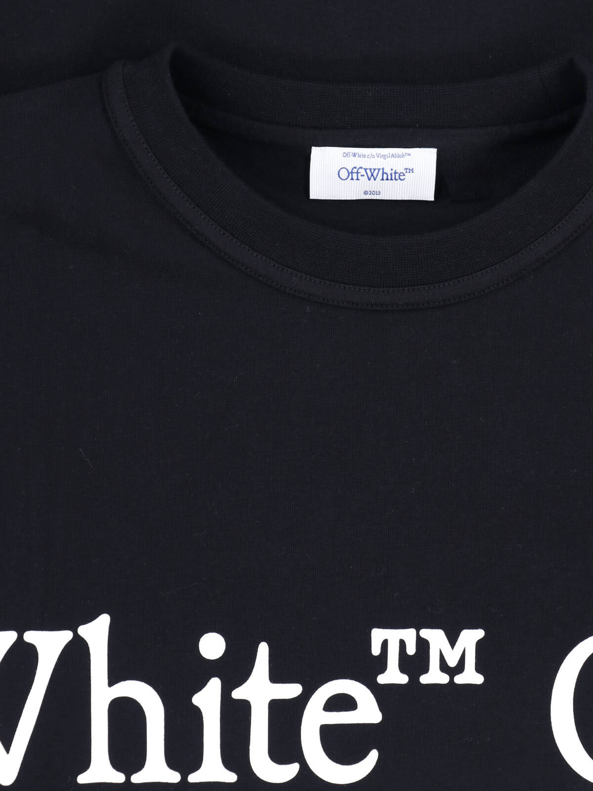 [Off-White] T-shirts Short Sleeve FW26 44MAA16MF26J00G001BLACK