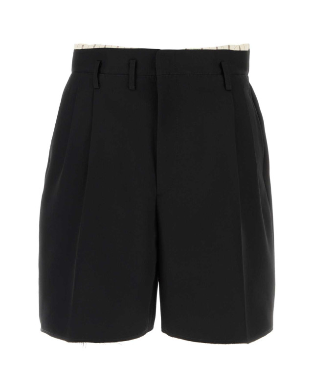 [Maison Margiela] Shorts SS26 S50MU0093M35693 900
