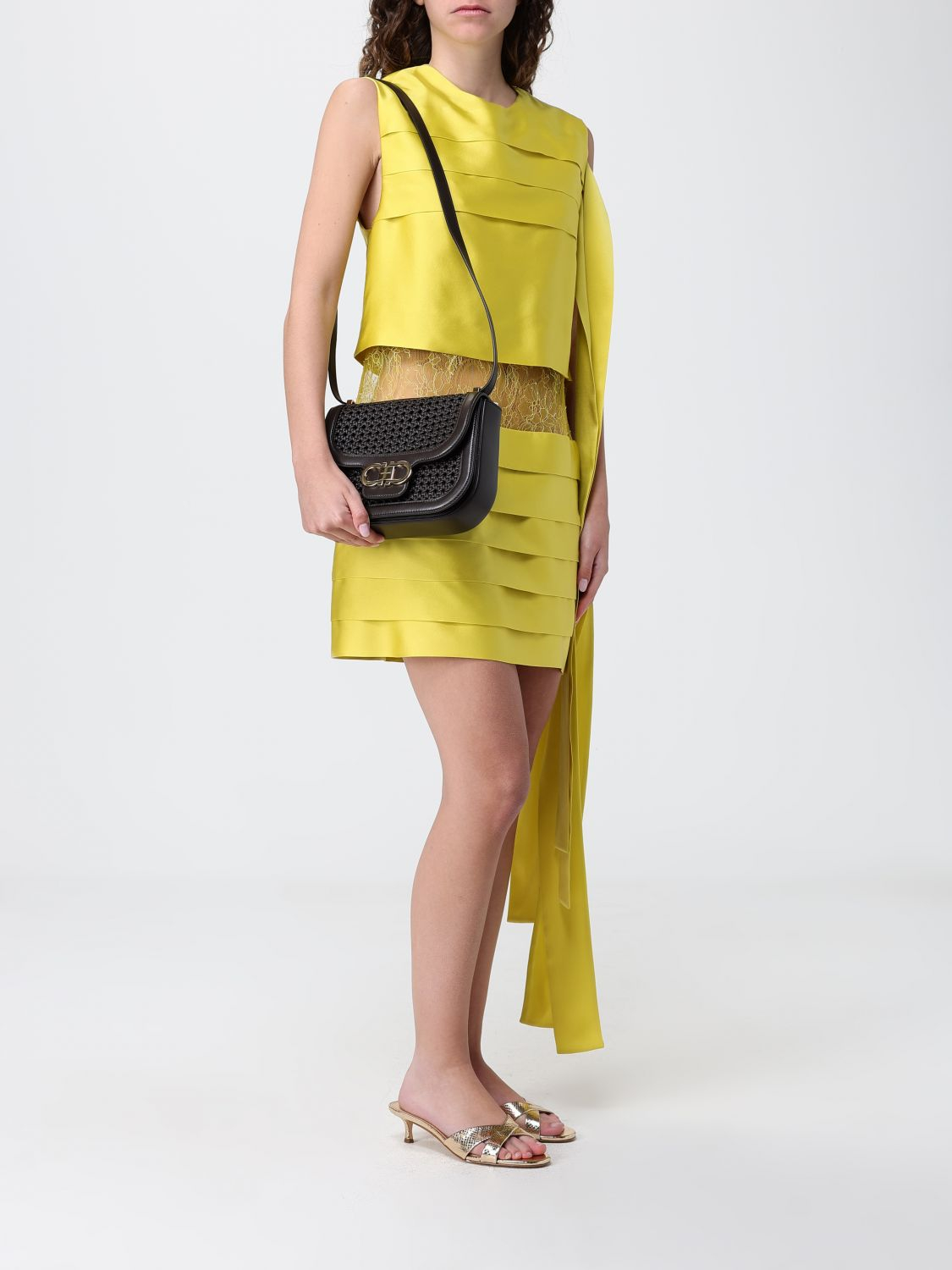 [Ferragamo] Minibag SS26 21A642 792923