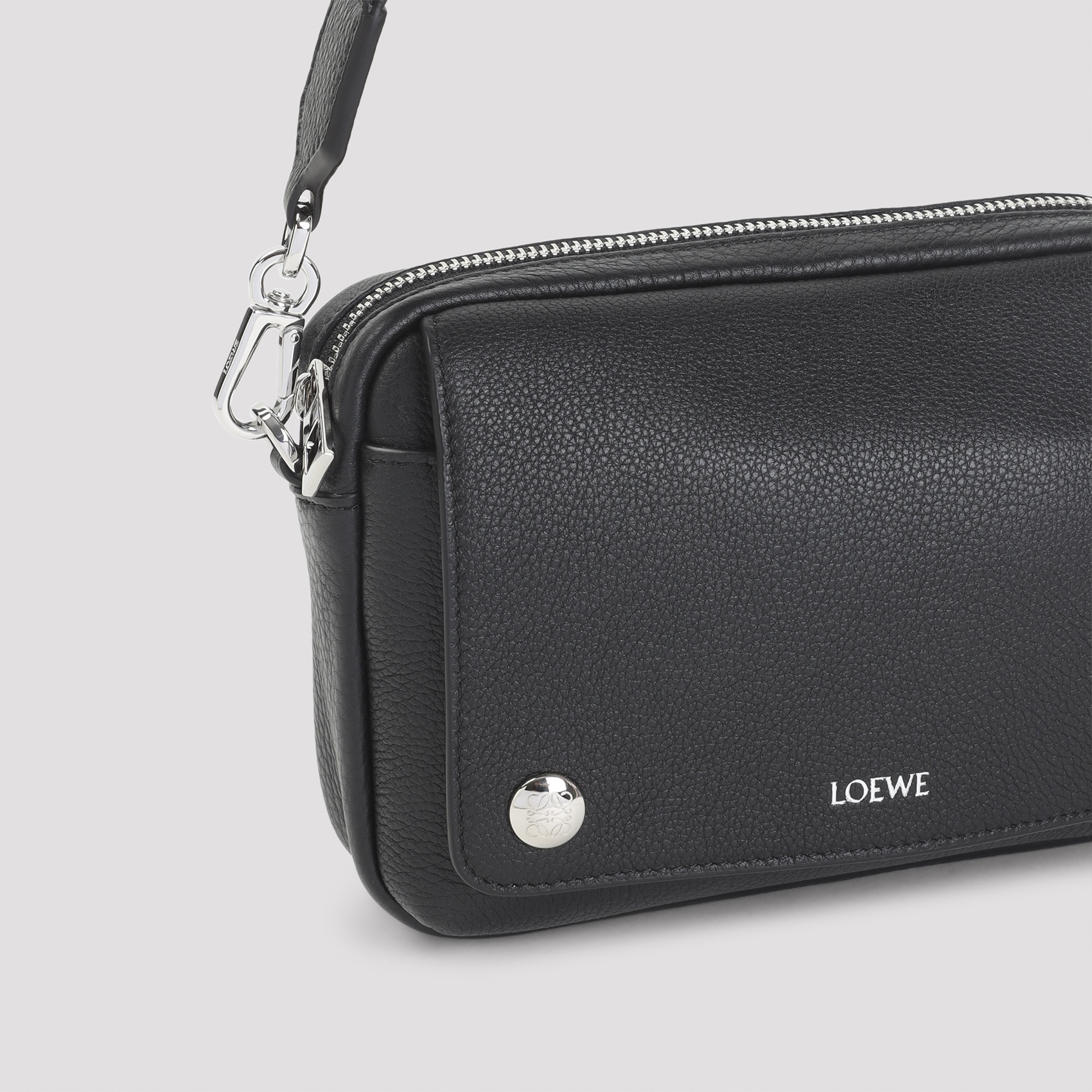 [Loewe] Bag FW26 BANBPCBX01