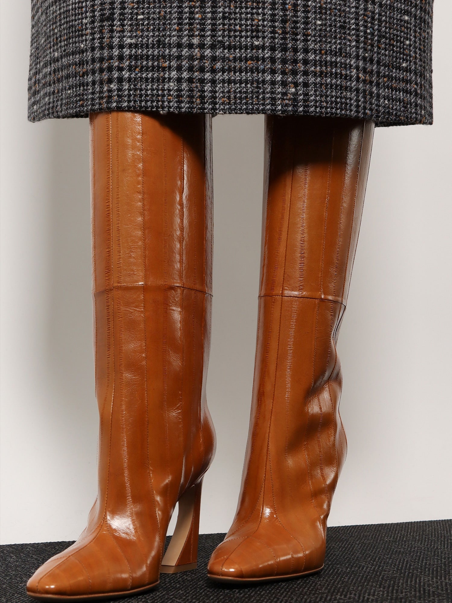 [Fendi] Boots FW25 8W8802AOSHF0QB9