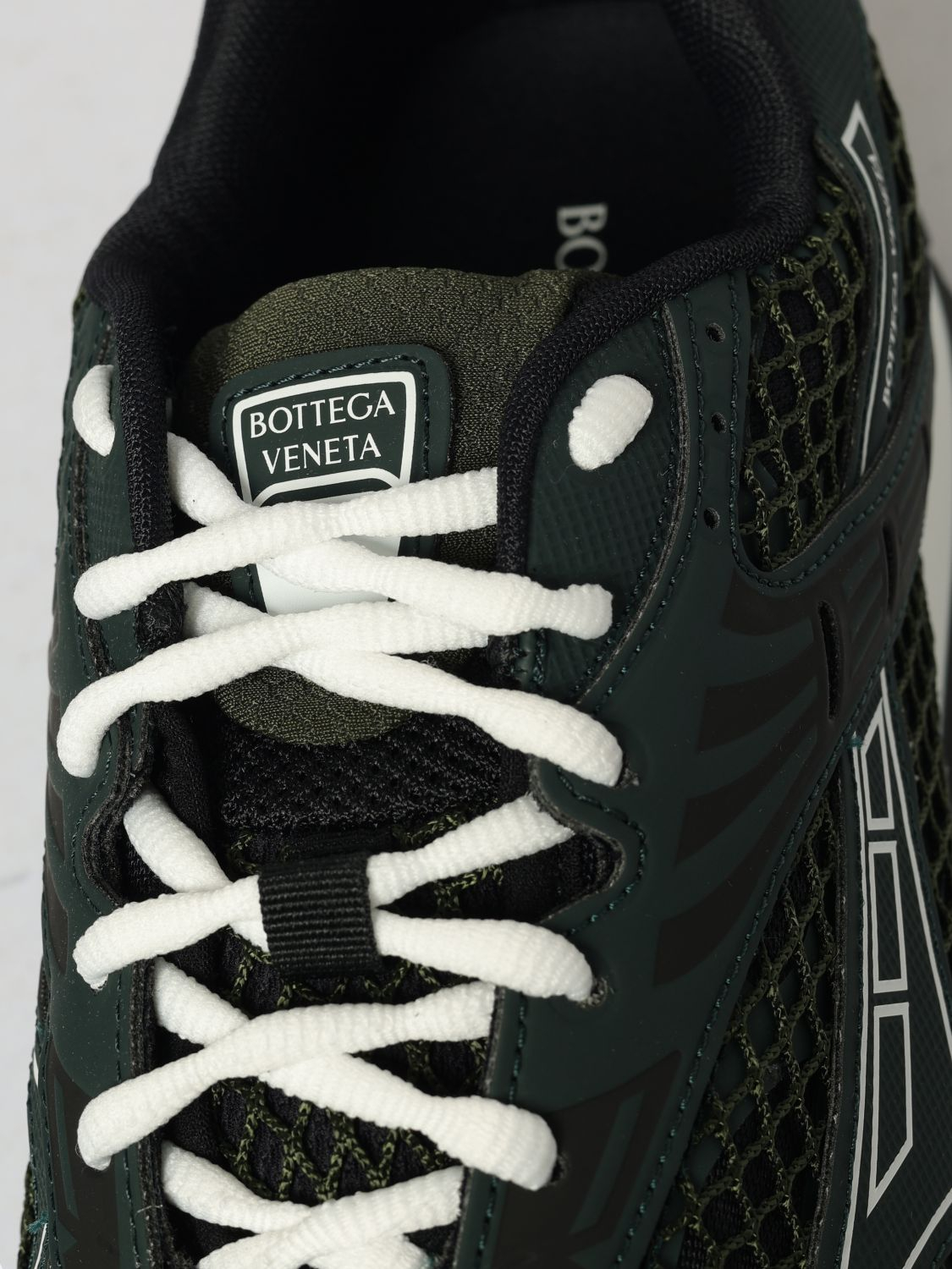 [Bottega Veneta] Sneakers SS26 816635V55B0 3264