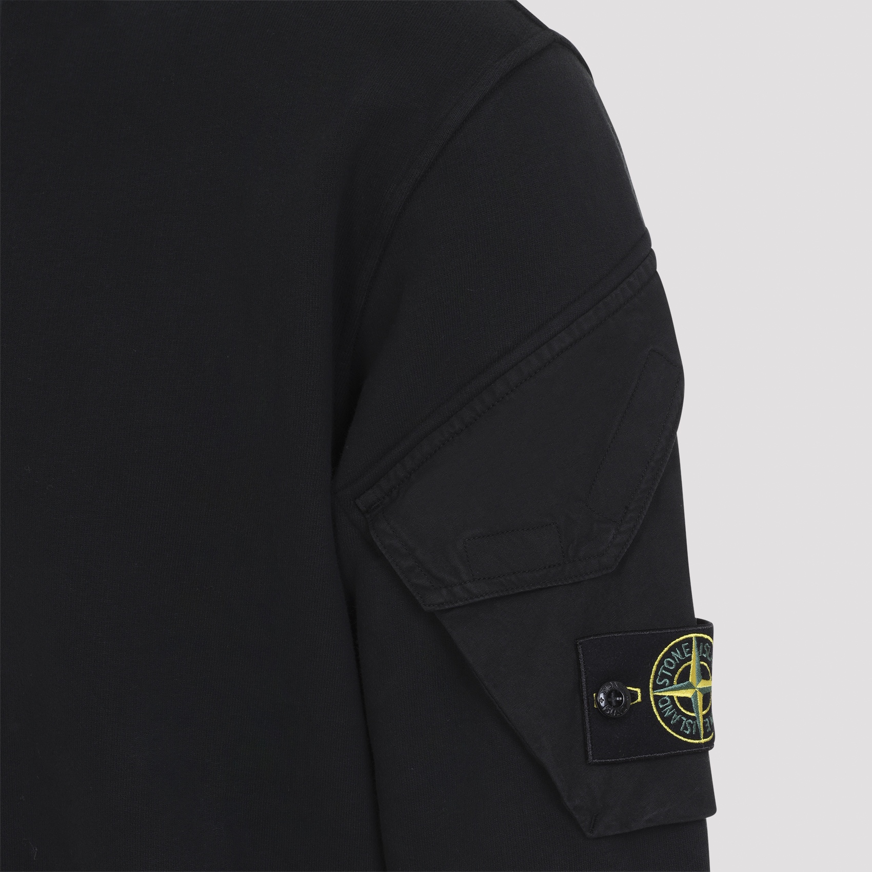 [Stone Island] Sweatshirt FW26 L2S156100015.S0A20