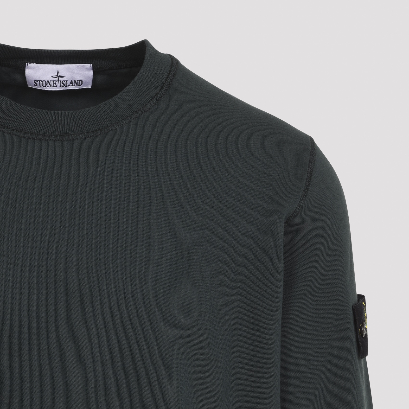 [Stone Island] Sweatshirt FW26 L2S156100060.S0051