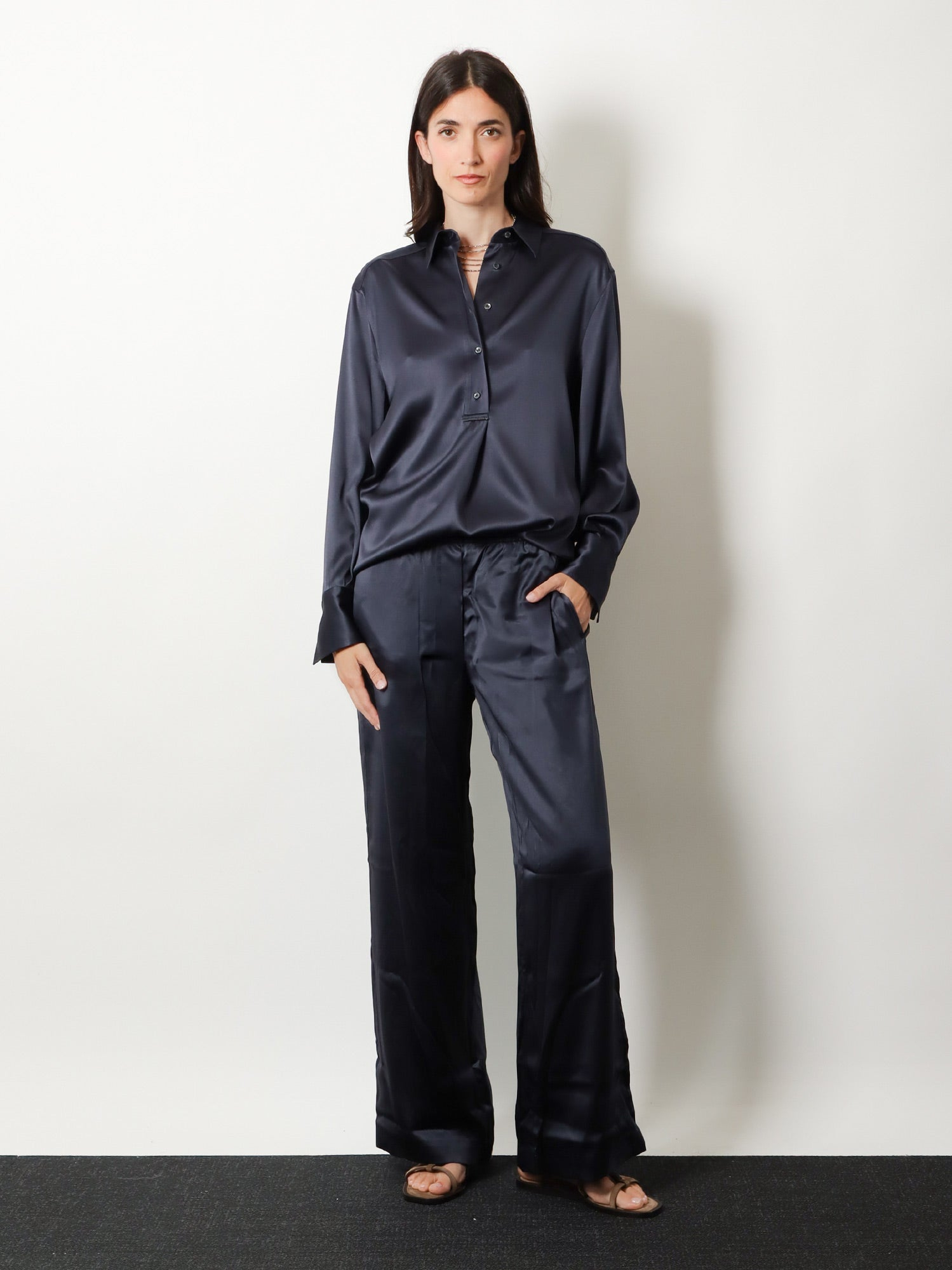 [Brunello Cucinelli] Trousers SS26 M0C59P8942C8901
