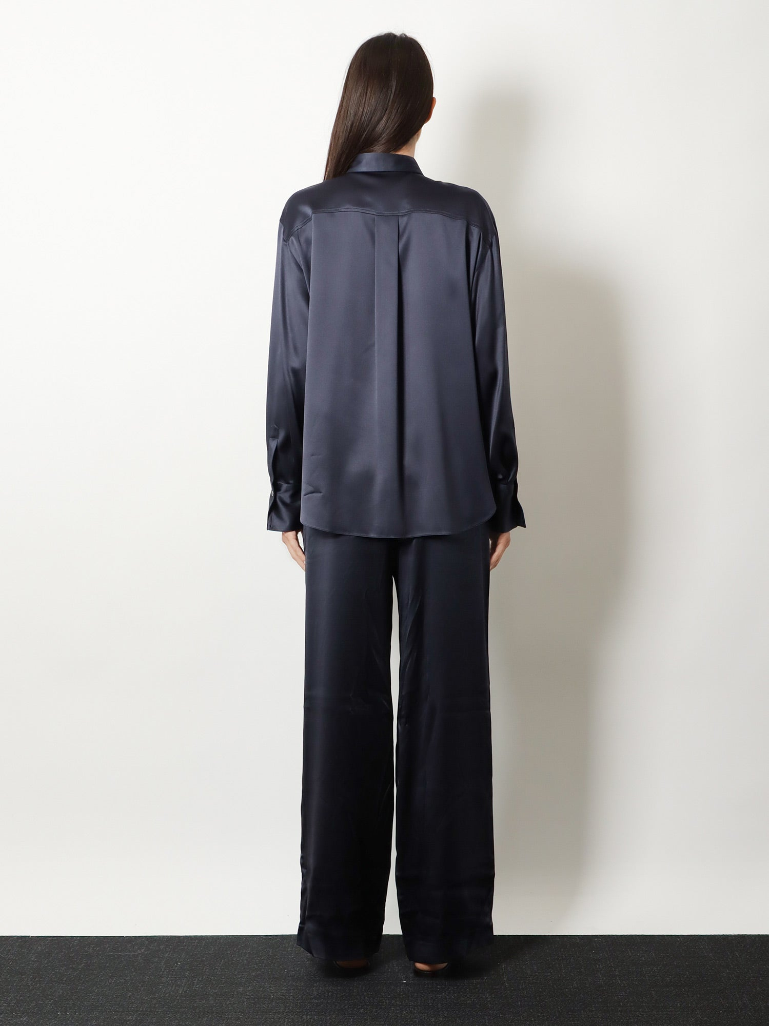 [Brunello Cucinelli] Trousers SS26 M0C59P8942C8901