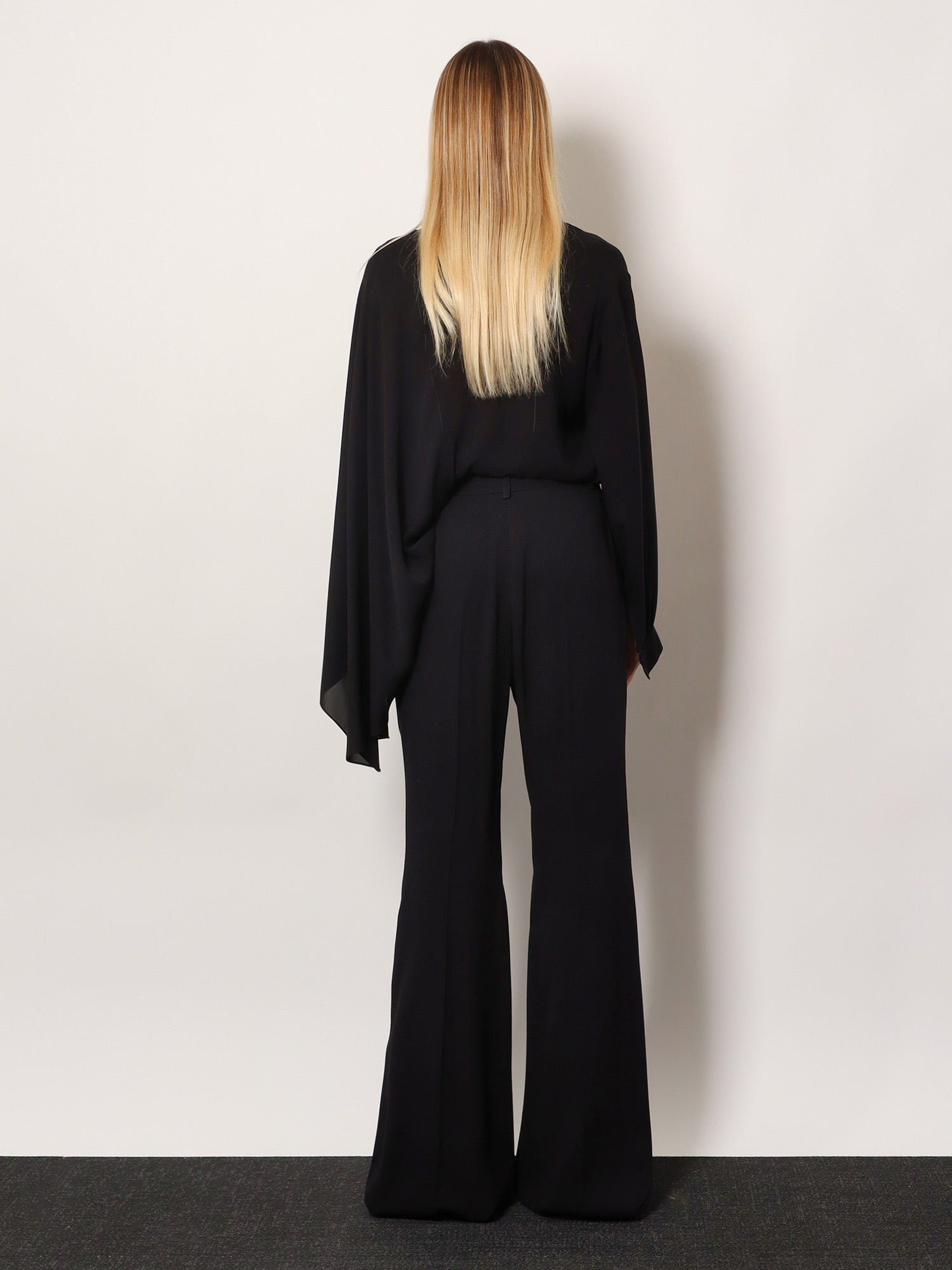 [Balenciaga] Trousers SS26 843495TSO171000