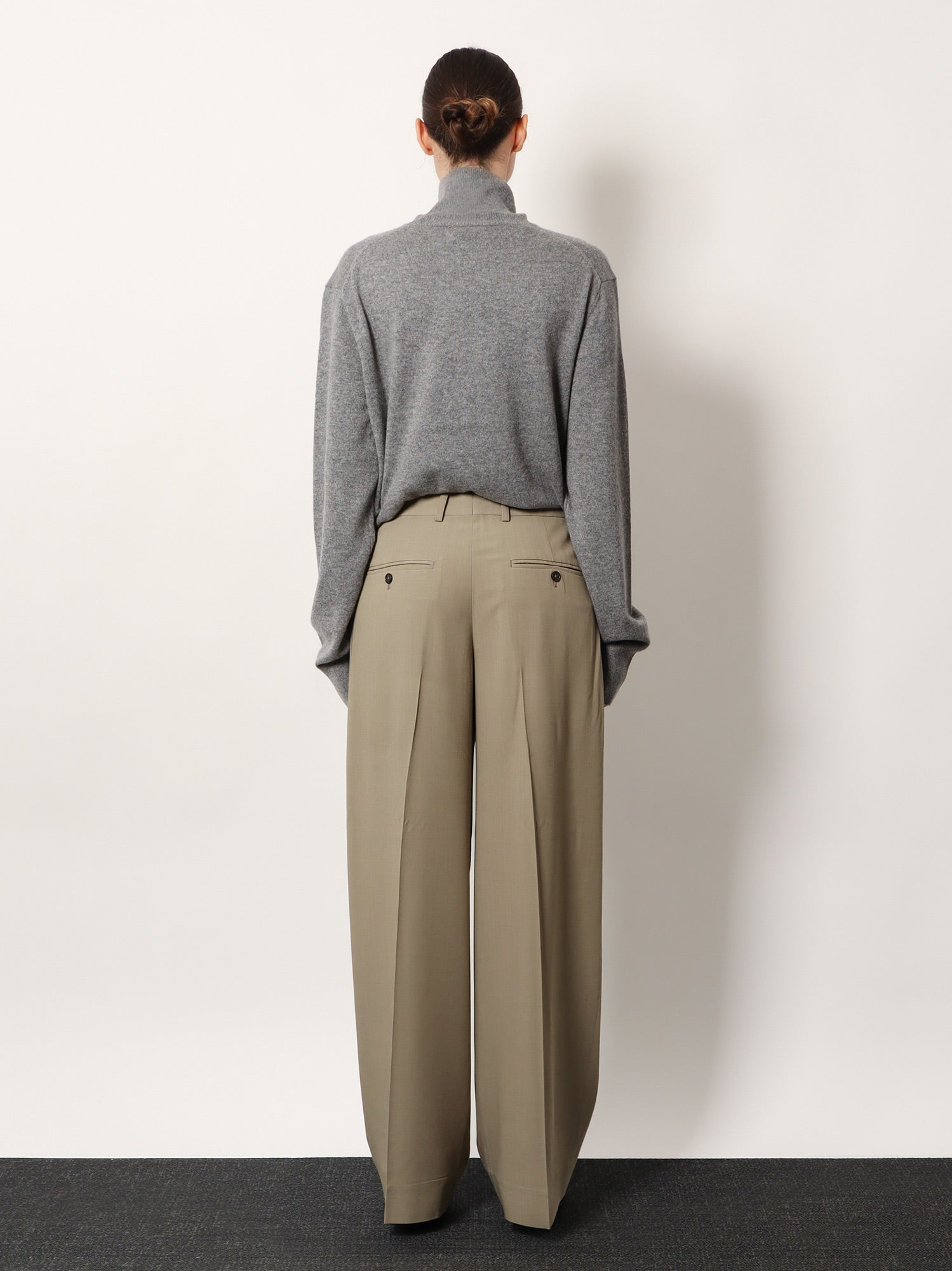 [TOTEME] Trousers SS26 254WRB0303FB0475079