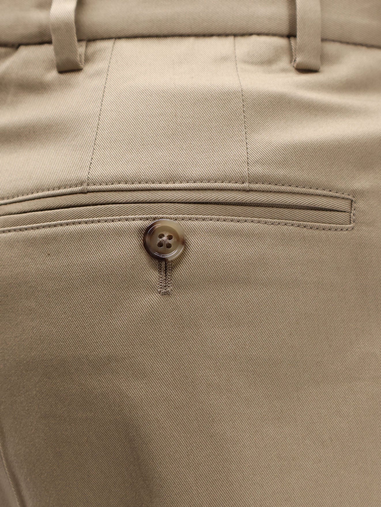[Ami Paris] Shorts SS26 HSO827CO0214A036