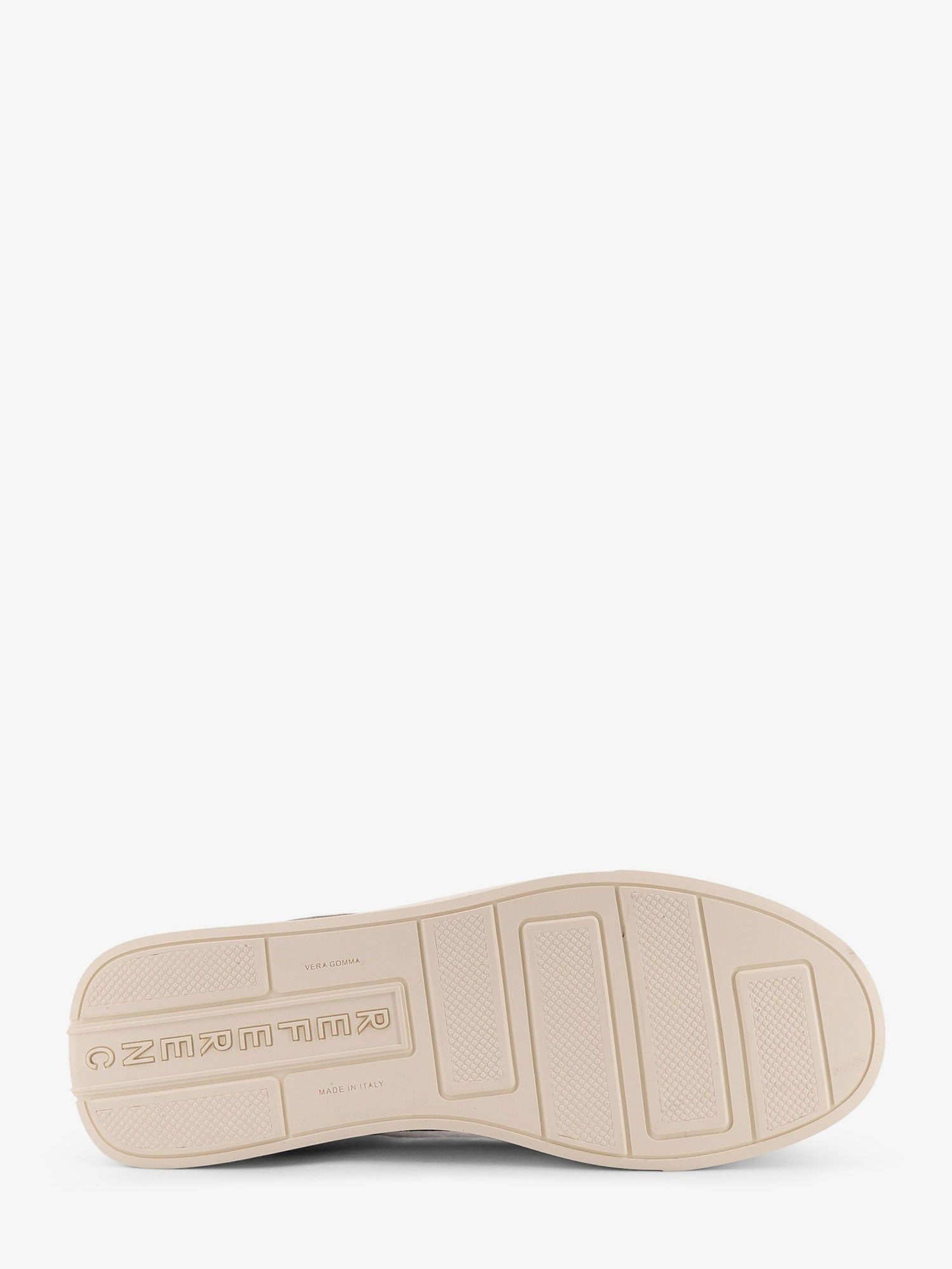 [REFERENCE] Sneakers SS26 253290103