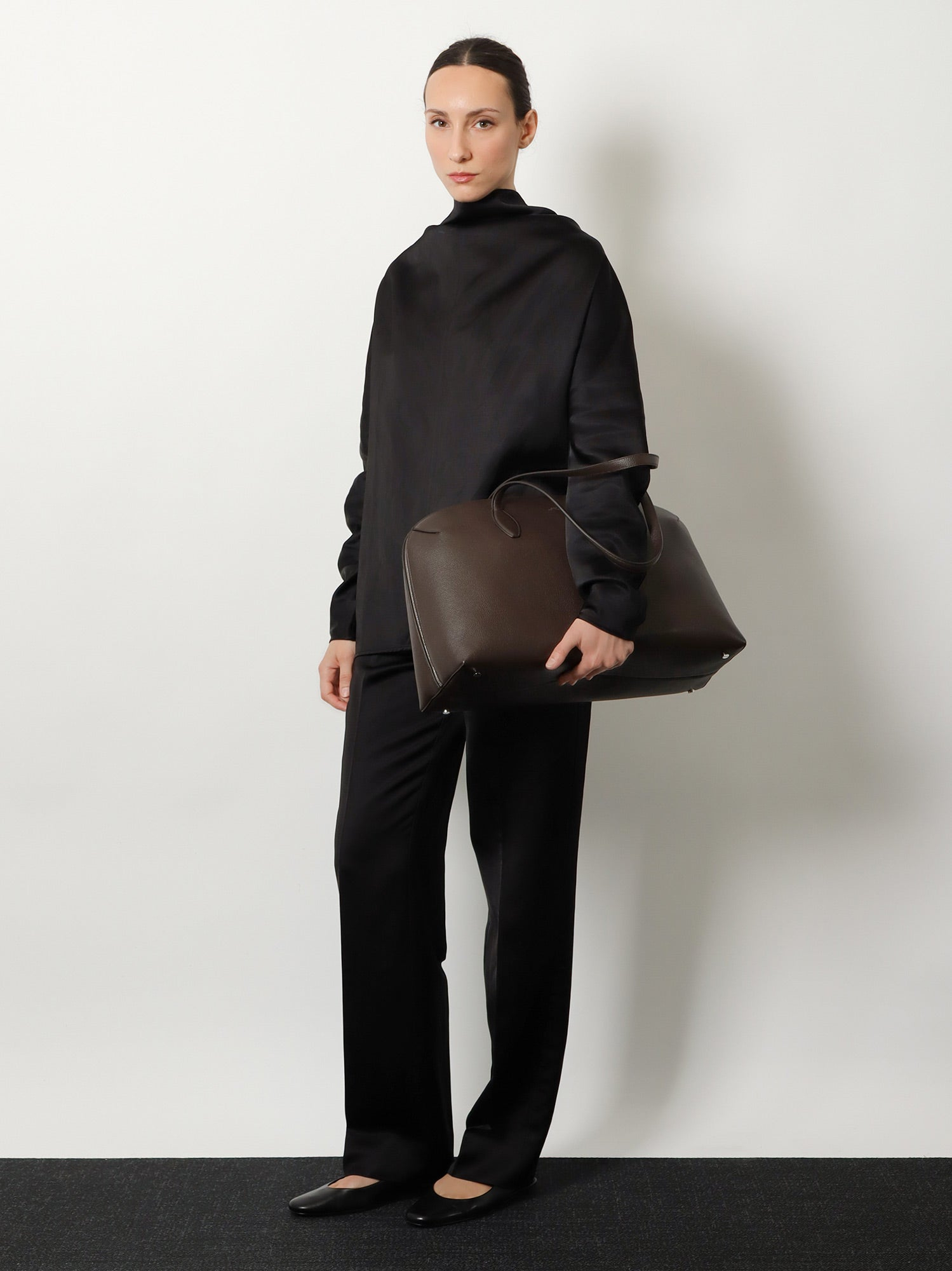 [TOTEME] Tote bag SS26 252WAL0082LE0139014