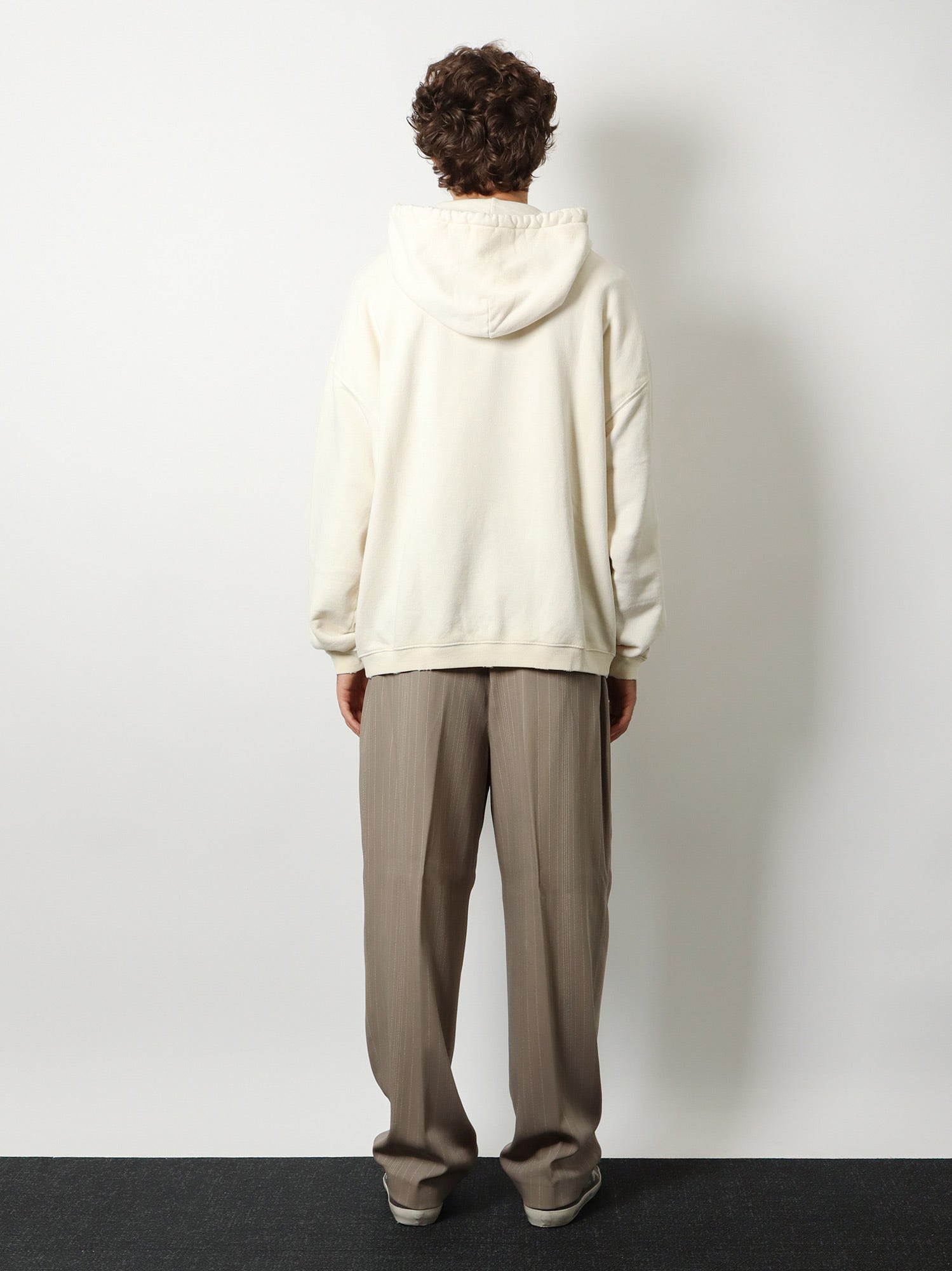 [GOLDEN GOOSE DELUXE BRAND] Sweatshirt SS26 GUP02712P00241511616