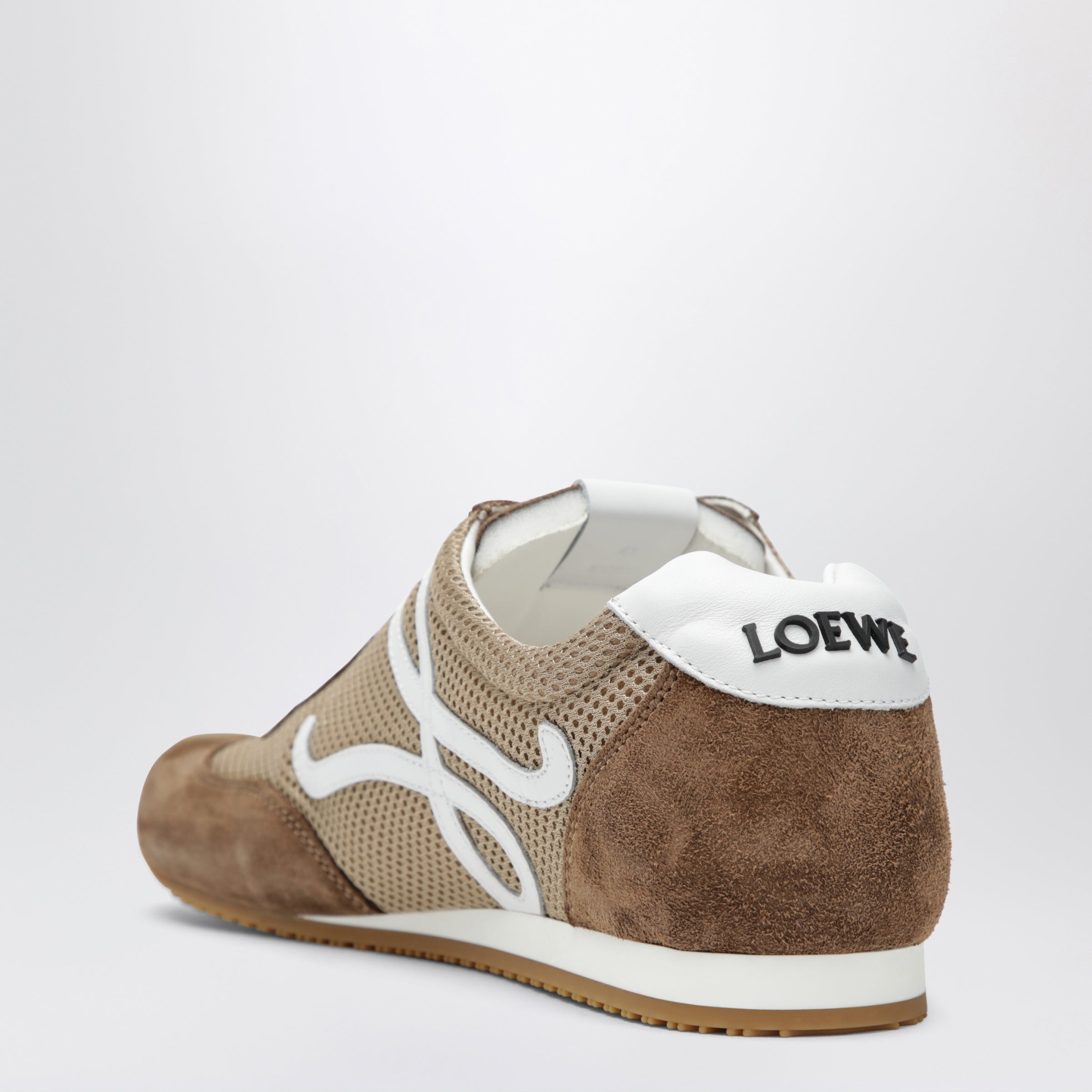 [Loewe] Sneakers FW26 M616282X48SUE