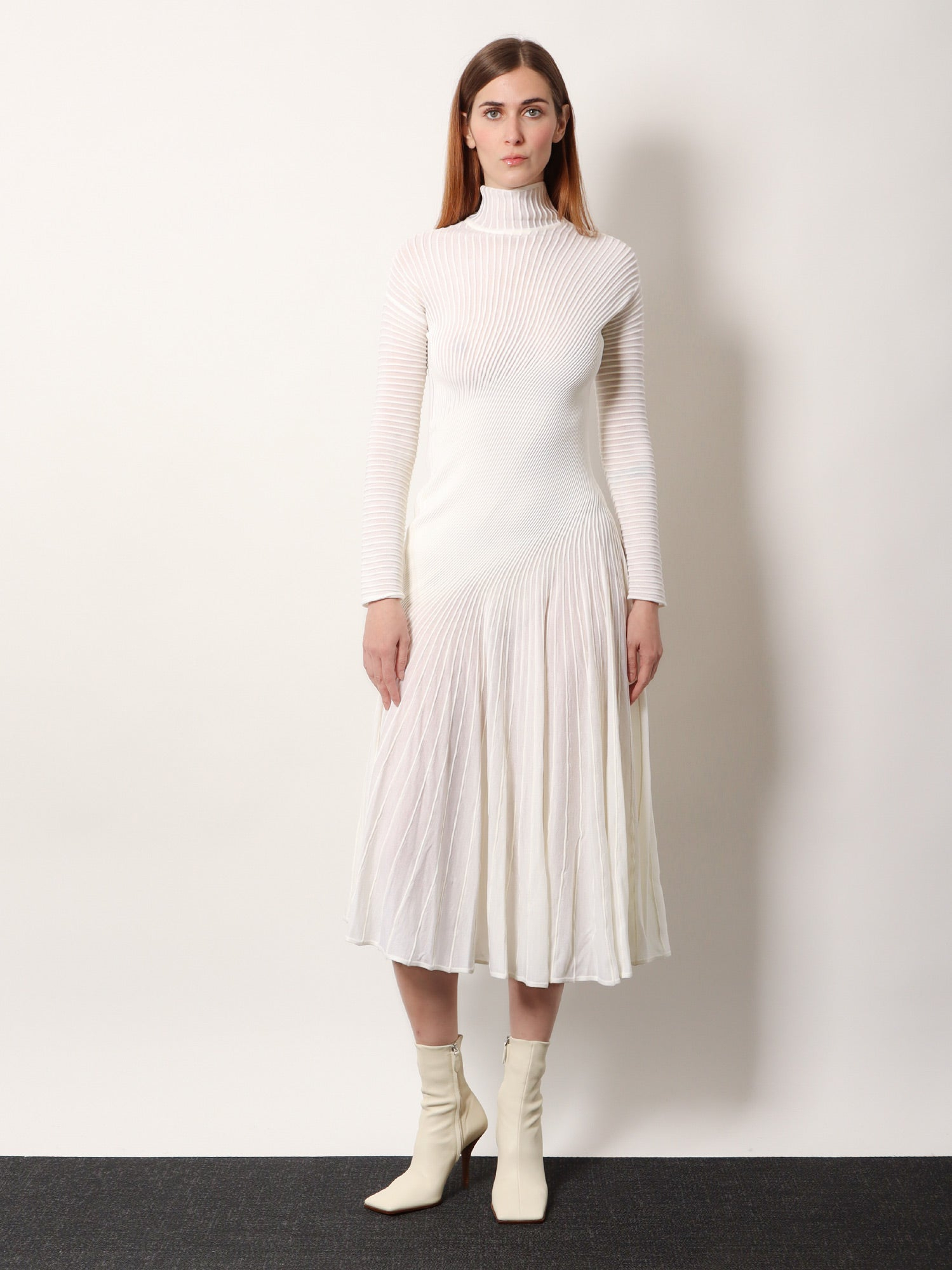 [Alaia] Long sleeve dress SS26 AA9R2834K142C000