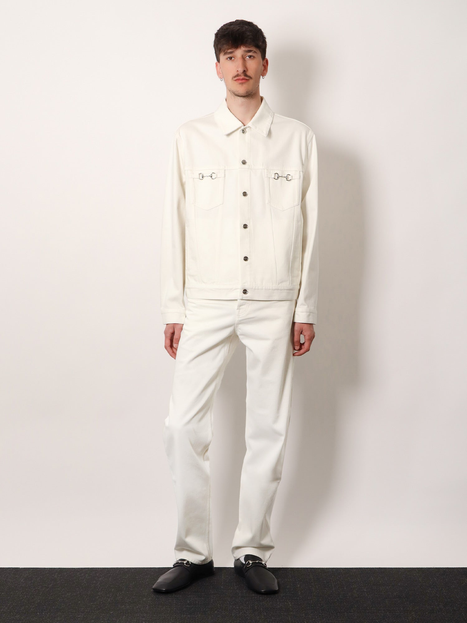 [Gucci] Trousers SS26 855031XDDD99000