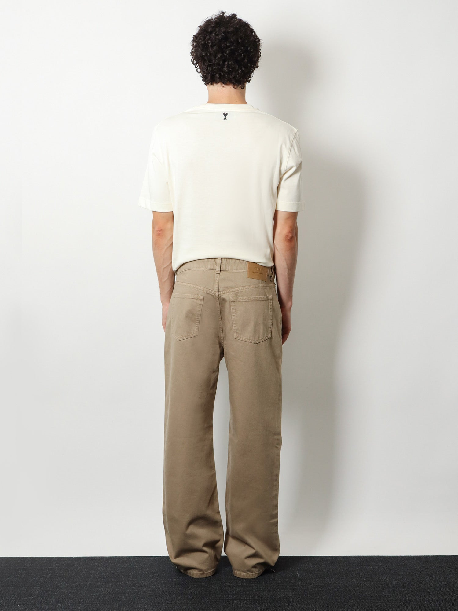 [Ami Paris] Trousers SS26 HTR450DE0126A036