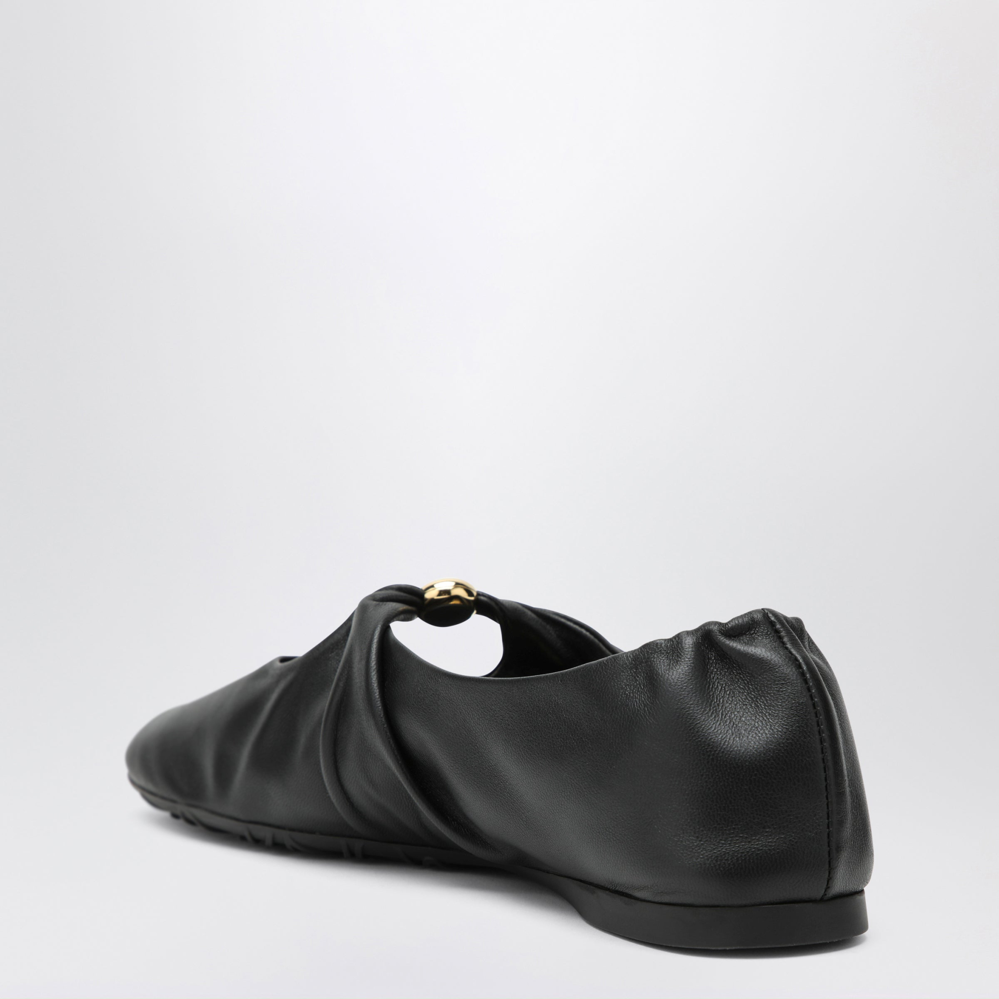 [Loewe] Flat shoes FW26 L815466X46LE