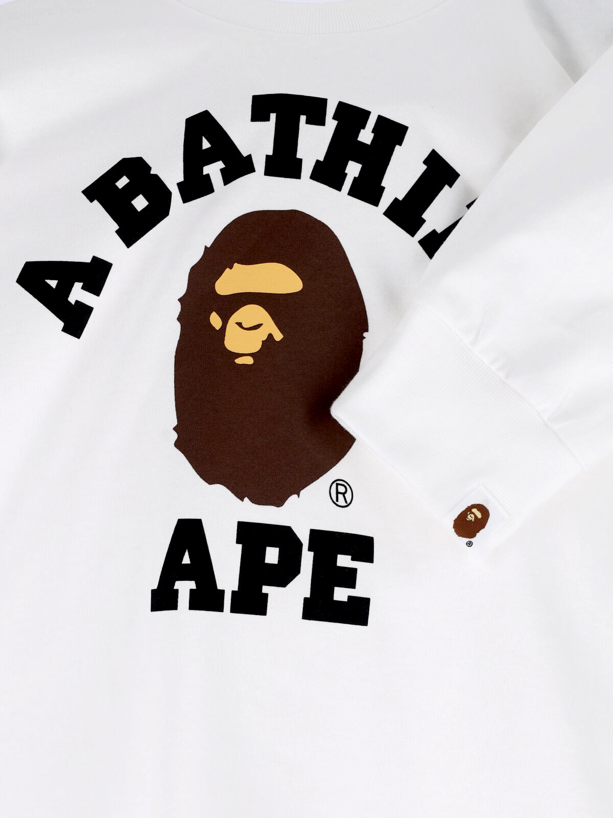 [BAPE] T-shirts Long Sleeve SS26 001LTM301011MWHITE