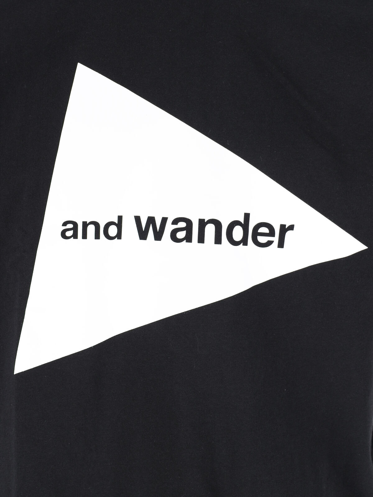 [and Wander] T-shirts Short Sleeve SS26 5746984076010