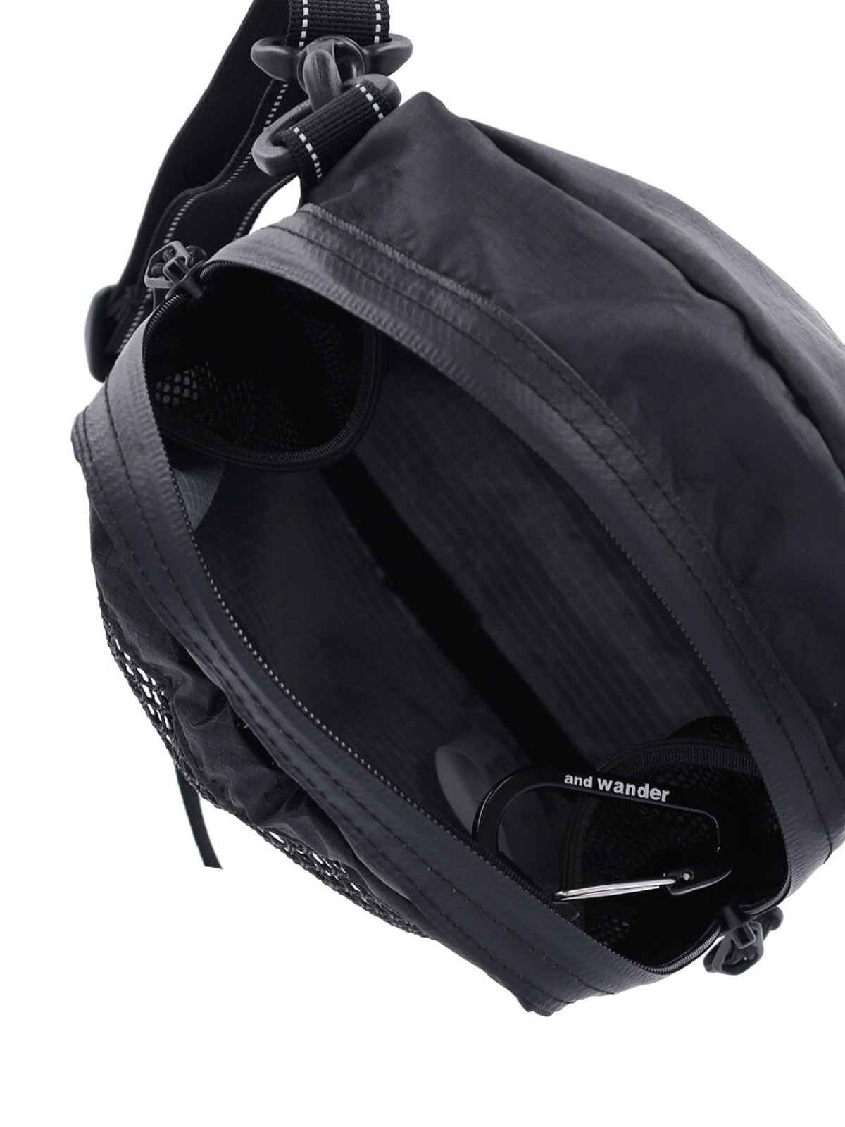 [and Wander] Shoulder bag SS26 5745975207010