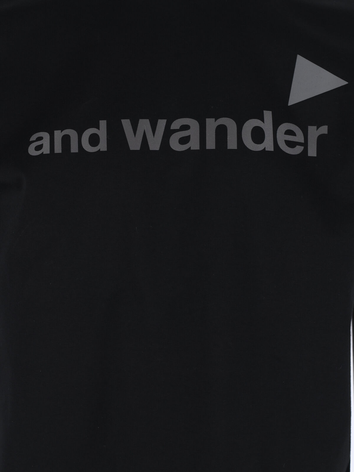 [and Wander] T-shirts Short Sleeve SS26 5746184074010