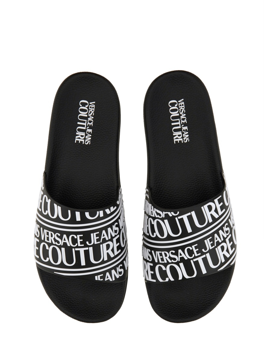 [VERSACE JEANS COUTURE] Slippers FW26 78YA3SQ1_71352899