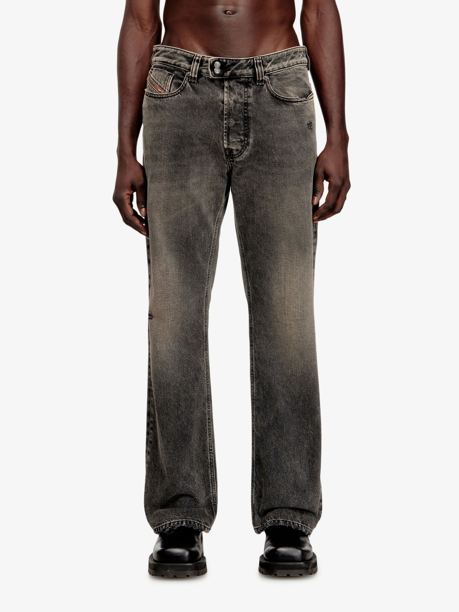 [Diesel] Trousers SS26 A21245007CR02