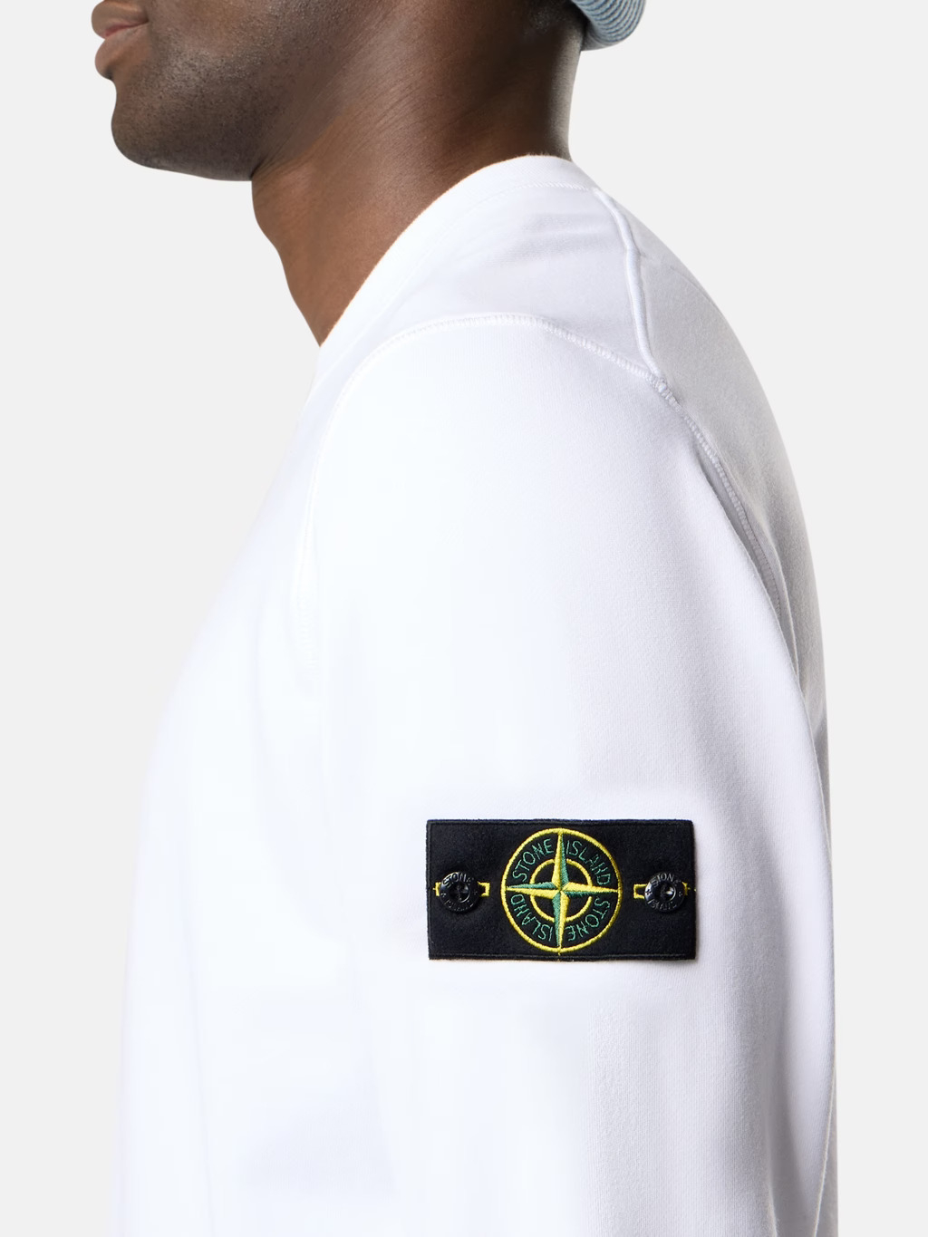 [Stone Island] Sweatshirt FW26 L2S156100060S0051V0001