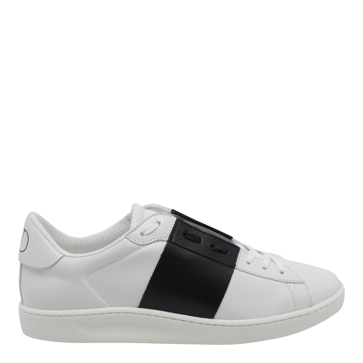 [Valentino Garavani] Sneakers FW26 S0N84BYAA01