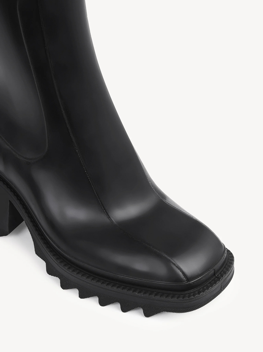 [Chloe] Ankle Boots FW26 CHC22A239Z2001