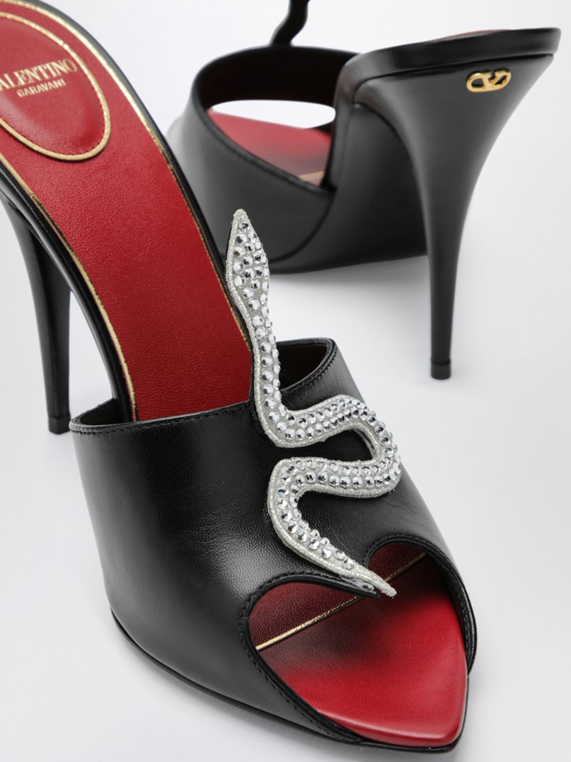 [Valentino Garavani] Sandals SS26 8W0S0PD7HIZ EDM